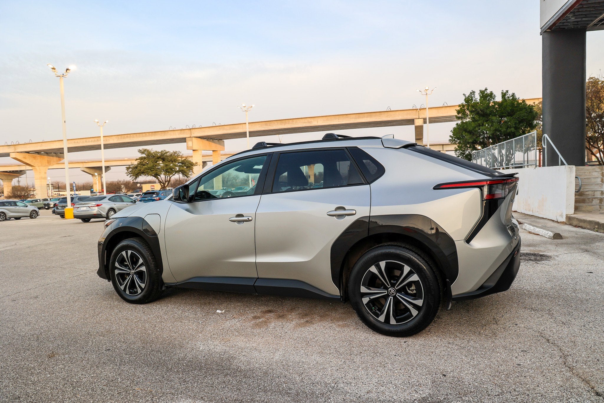 2024 Toyota bZ4X XLE