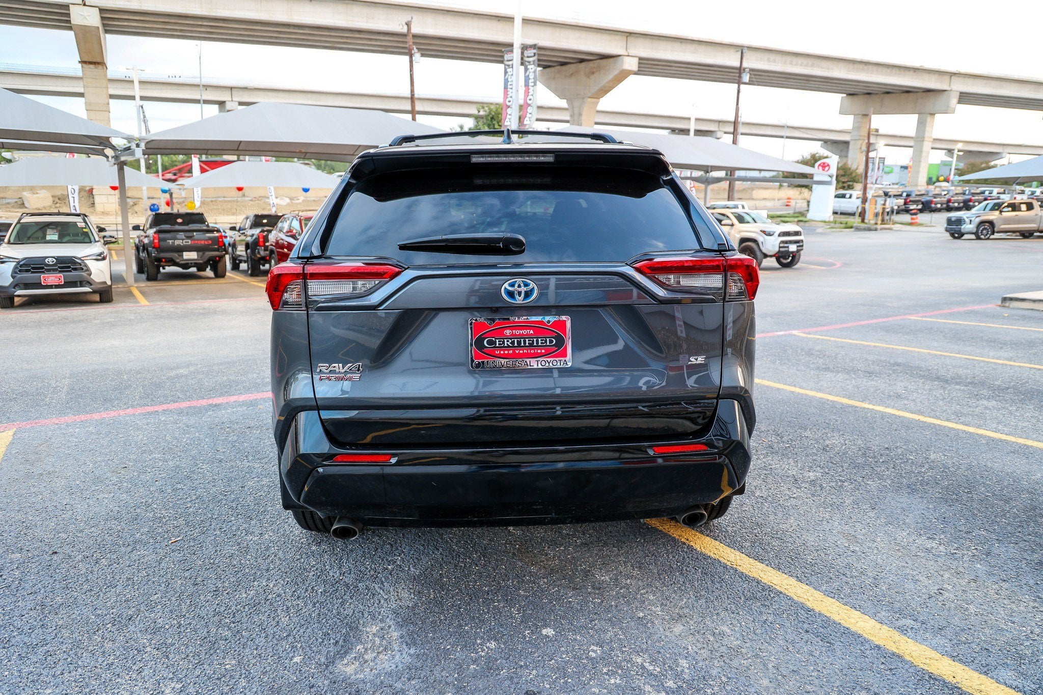 2024 Toyota RAV4 Prime SE