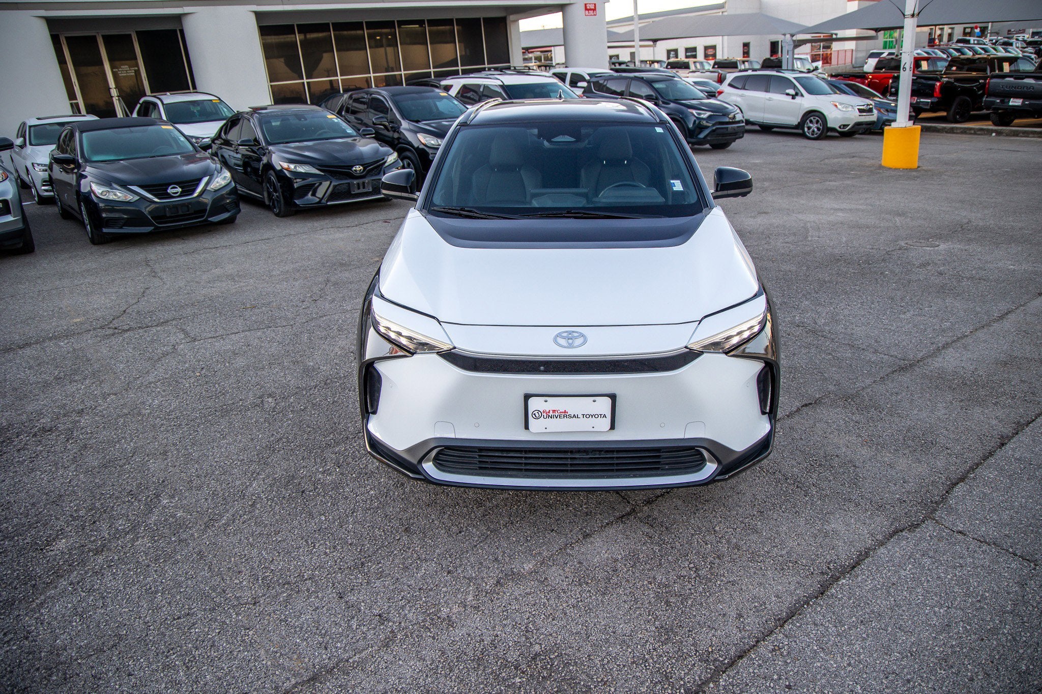 2023 Toyota bZ4X Limited