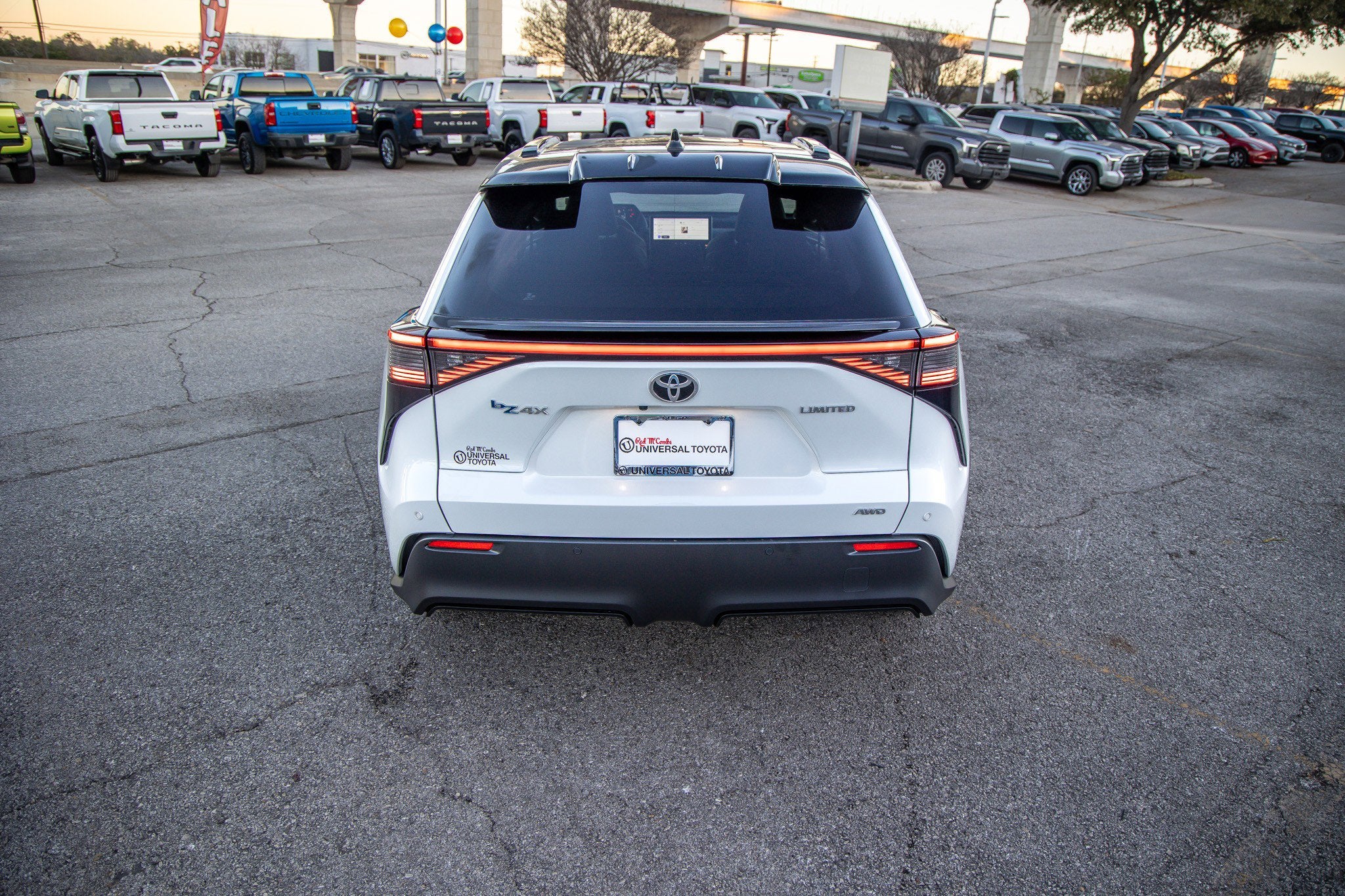 2023 Toyota bZ4X Limited