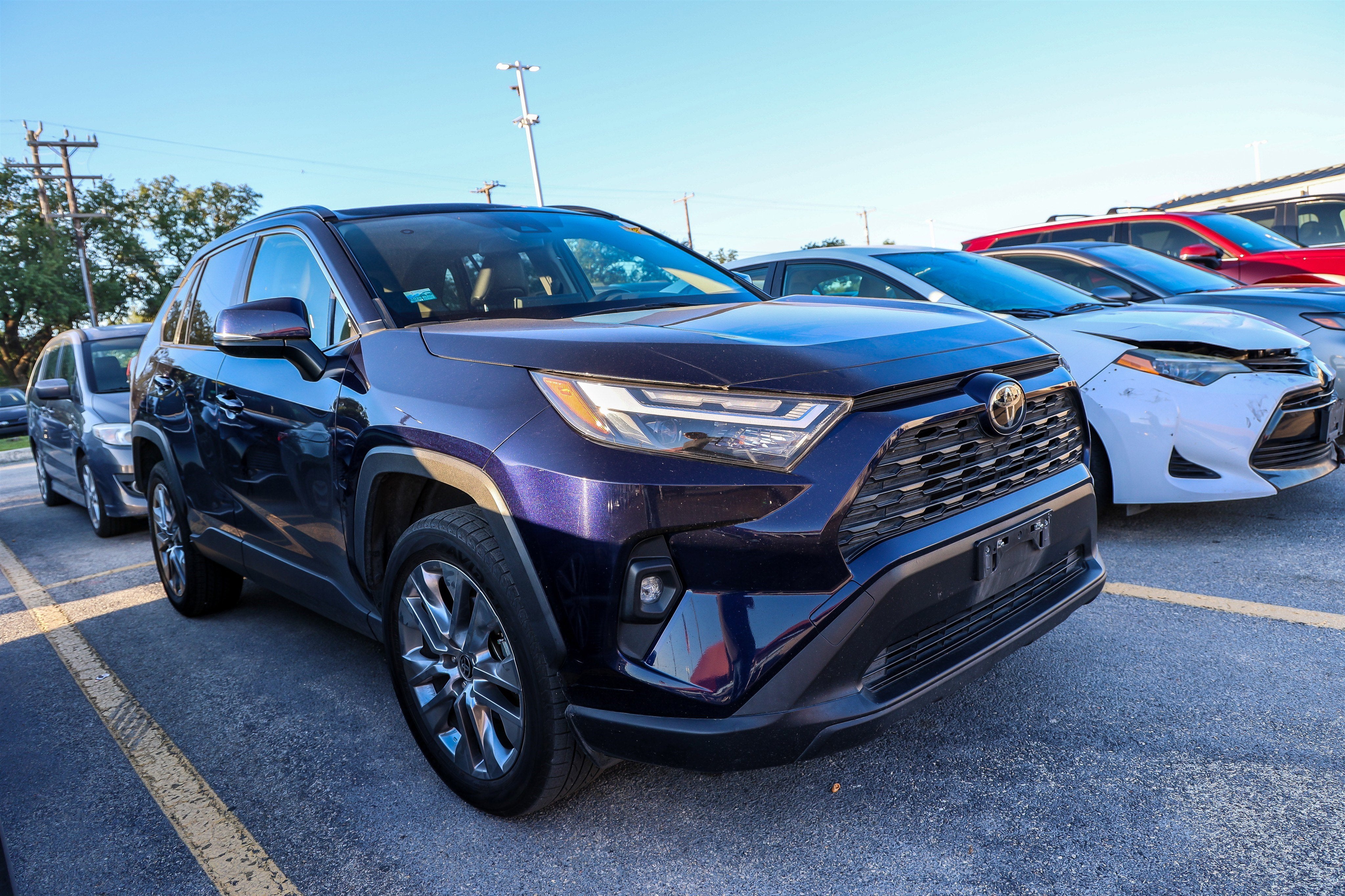 2022 Toyota RAV4 XLE Premium