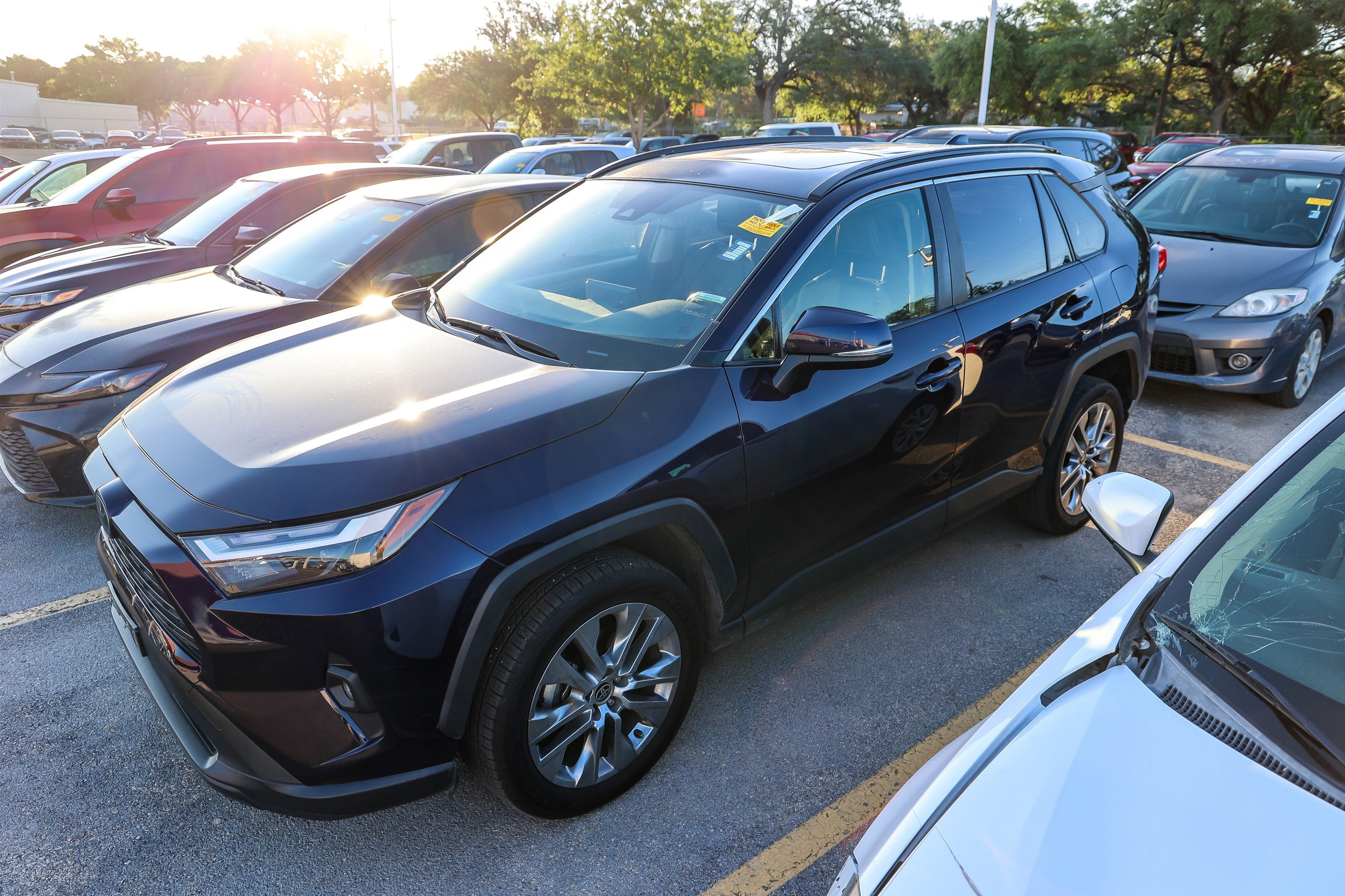 2022 Toyota RAV4 XLE Premium