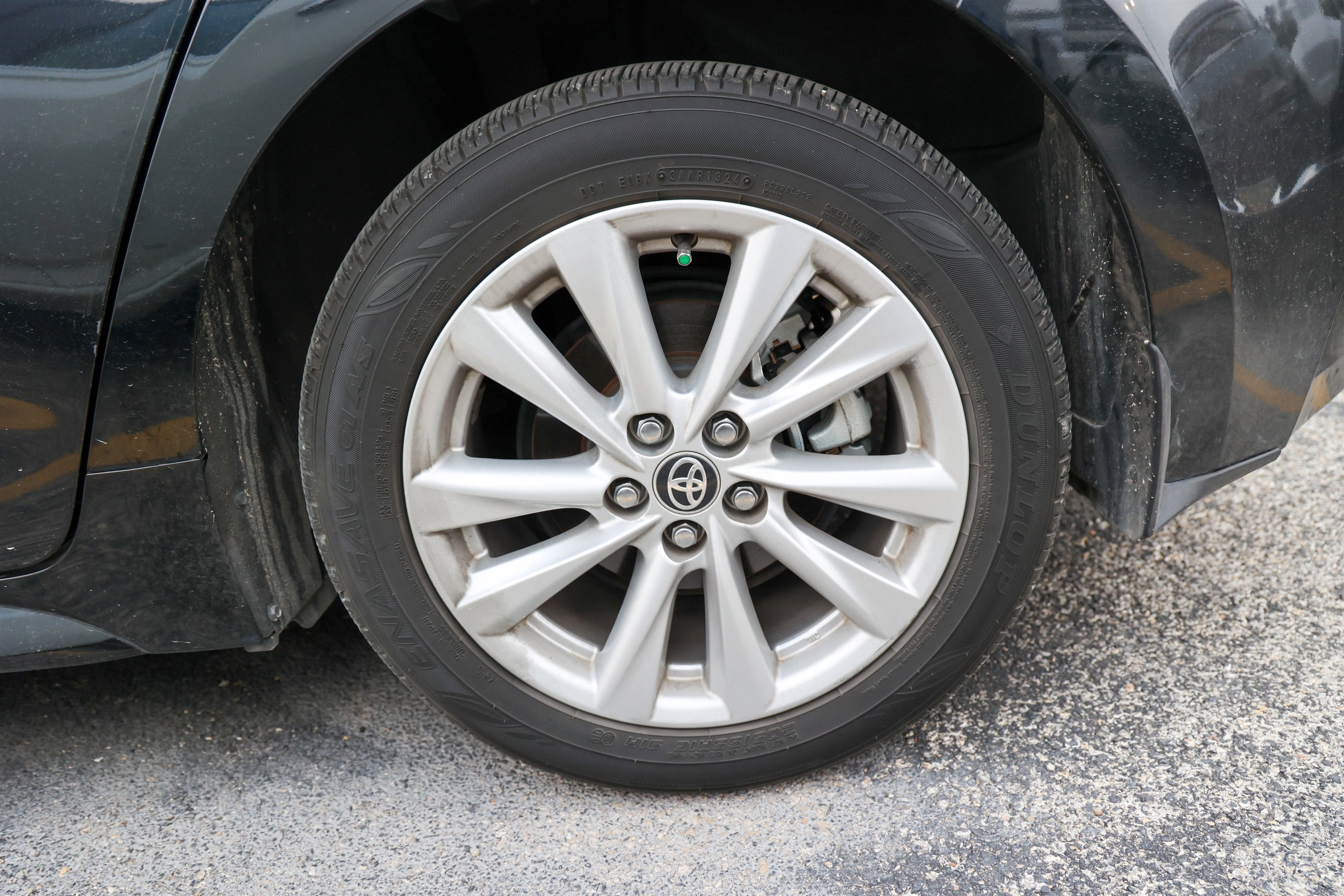 2025 Toyota COROLLA HATCHBACK SE