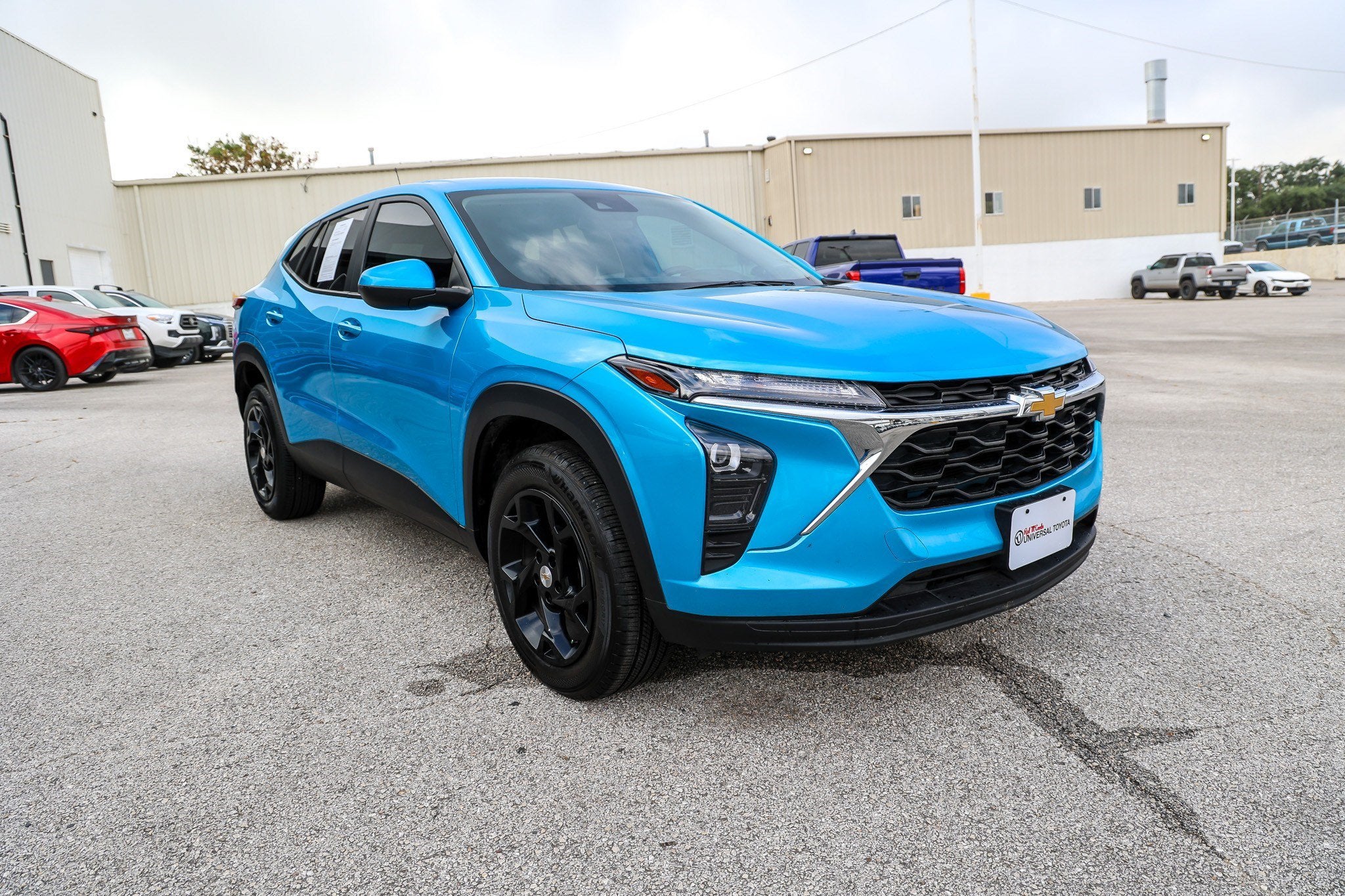 2025 Chevrolet Trax LS