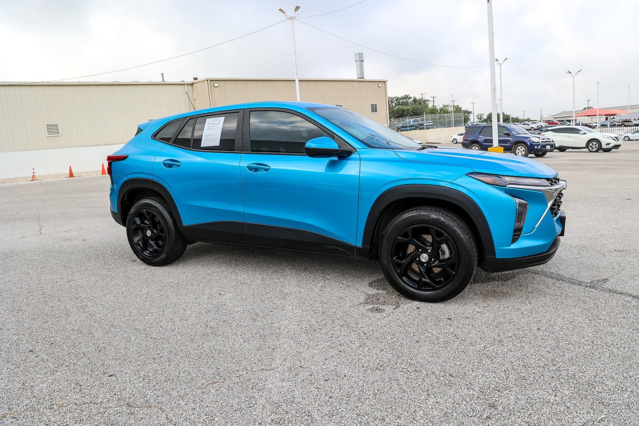 2025 Chevrolet Trax LS