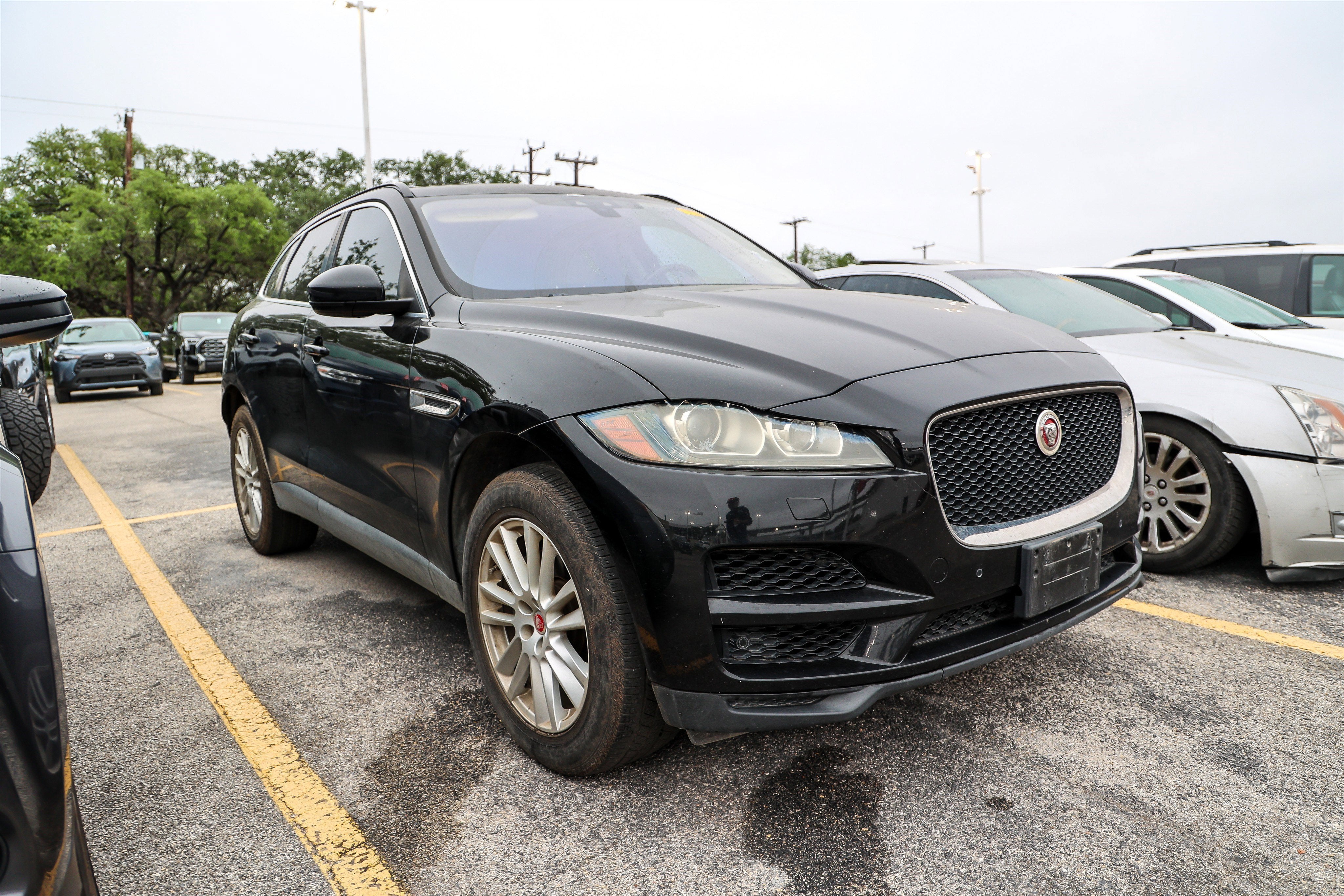 2019 Jaguar F-PACE 30t Prestige