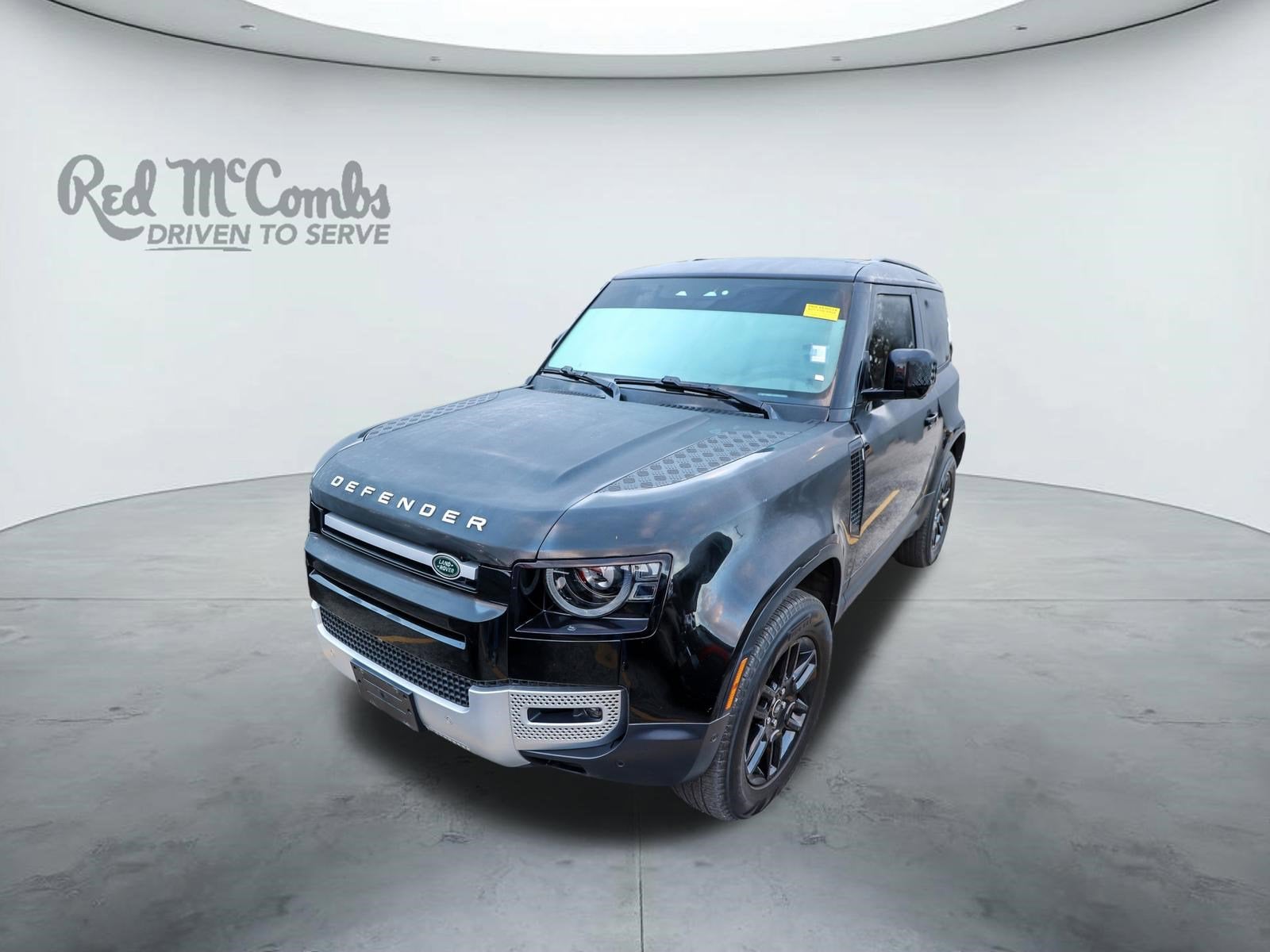 2023 Land Rover Defender SE