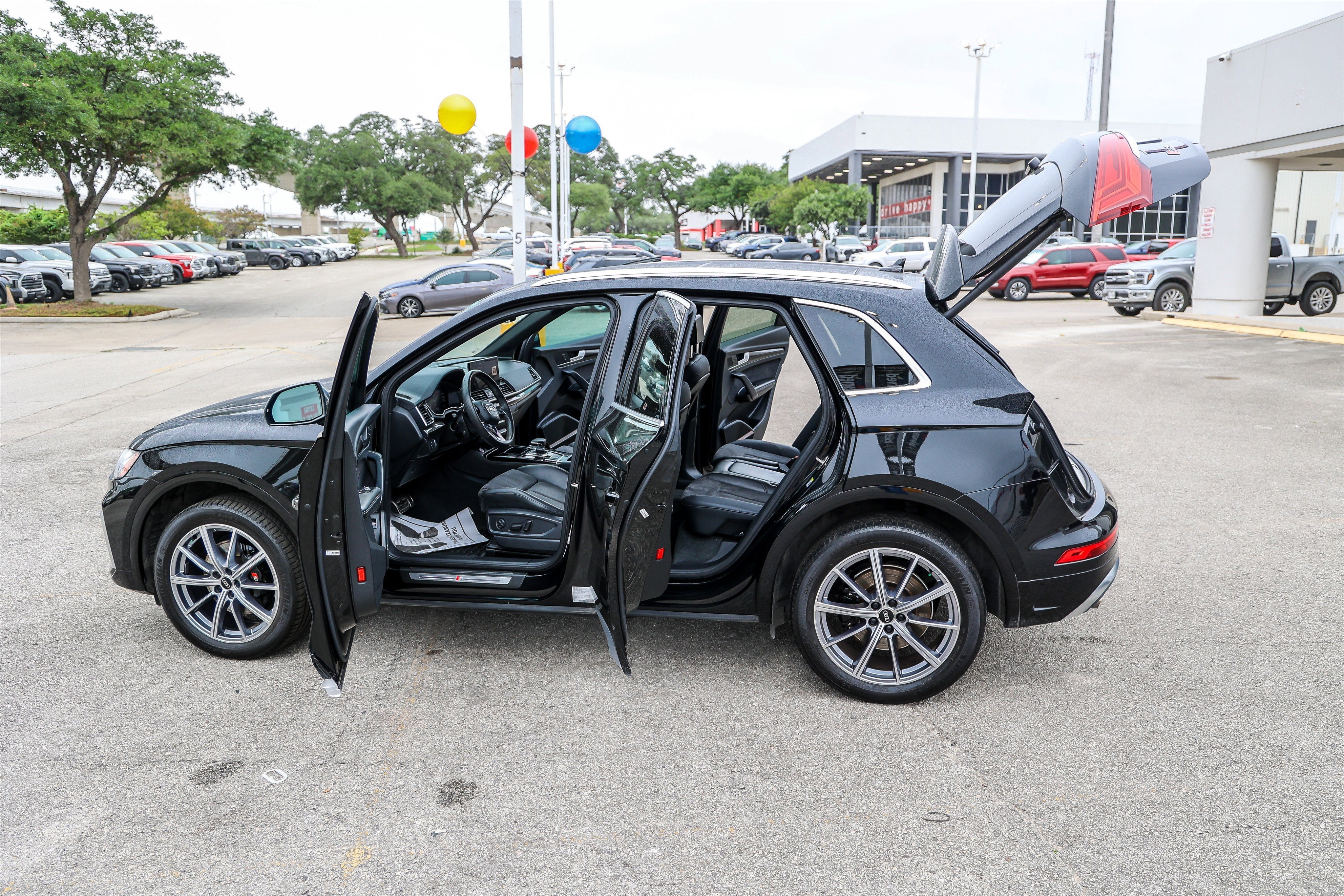 2022 Audi SQ5 Premium Plus