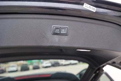 2022 Audi SQ5 Premium Plus