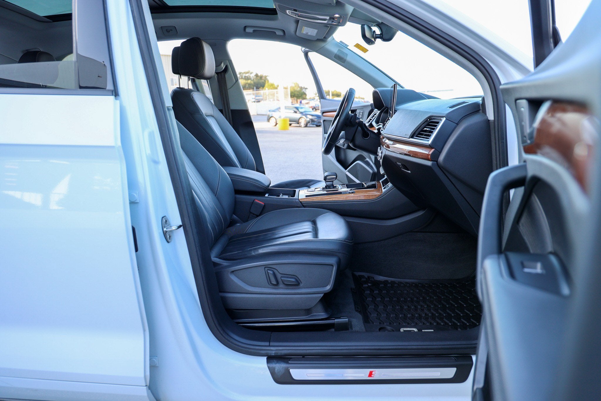 2023 Audi Q5 S line Premium Plus