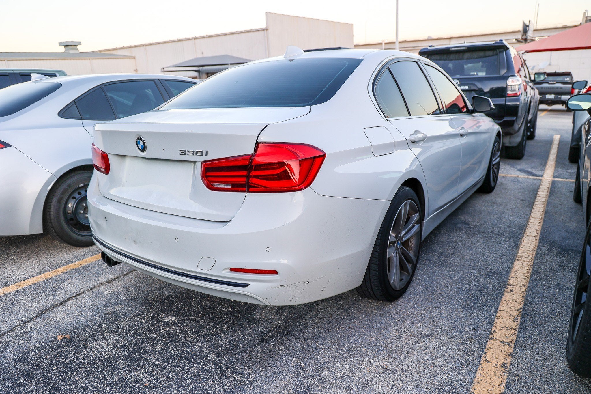 2017 BMW 330i 330i
