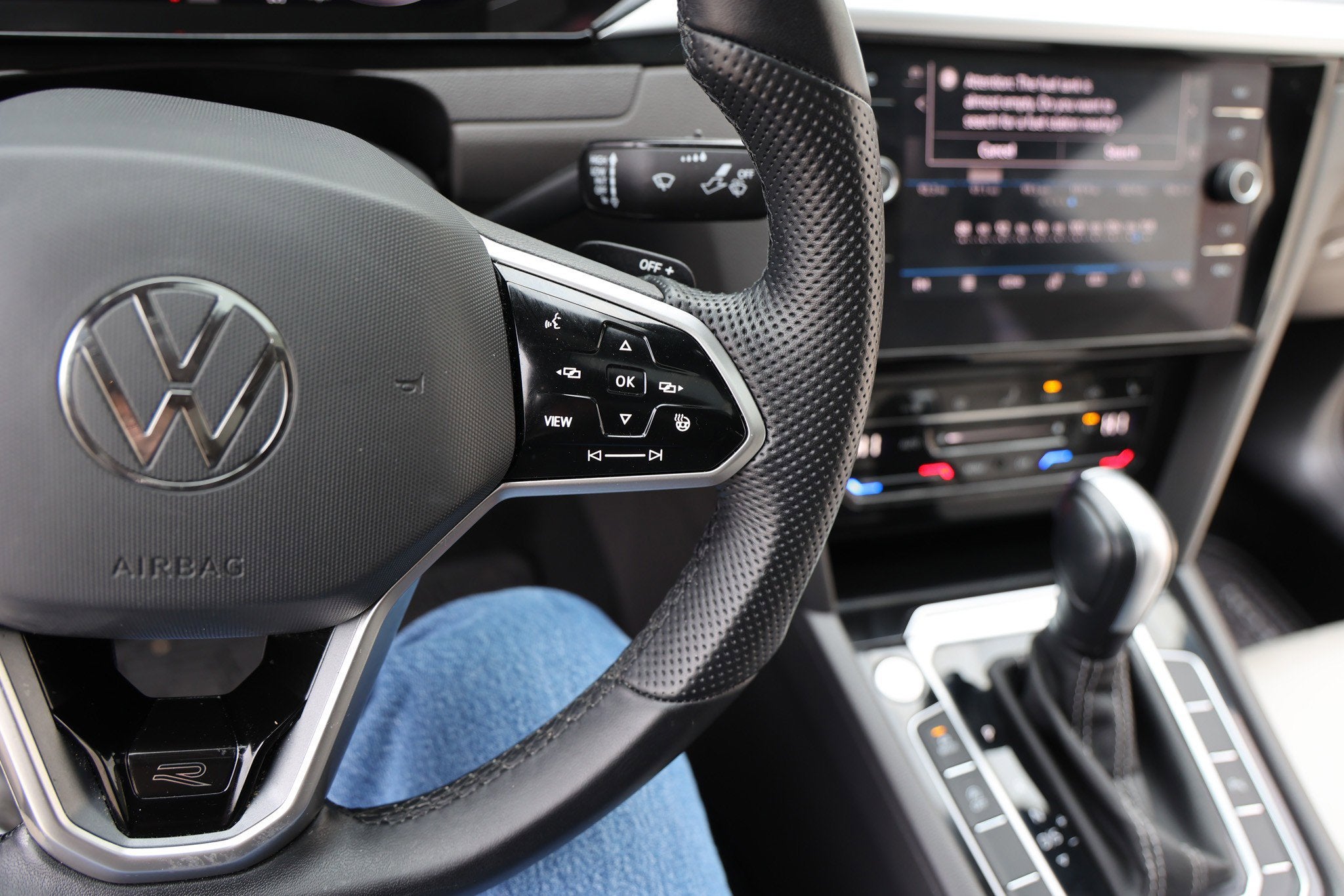 2023 Volkswagen Arteon SEL R-Line