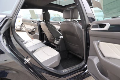 2023 Volkswagen Arteon SEL R-Line