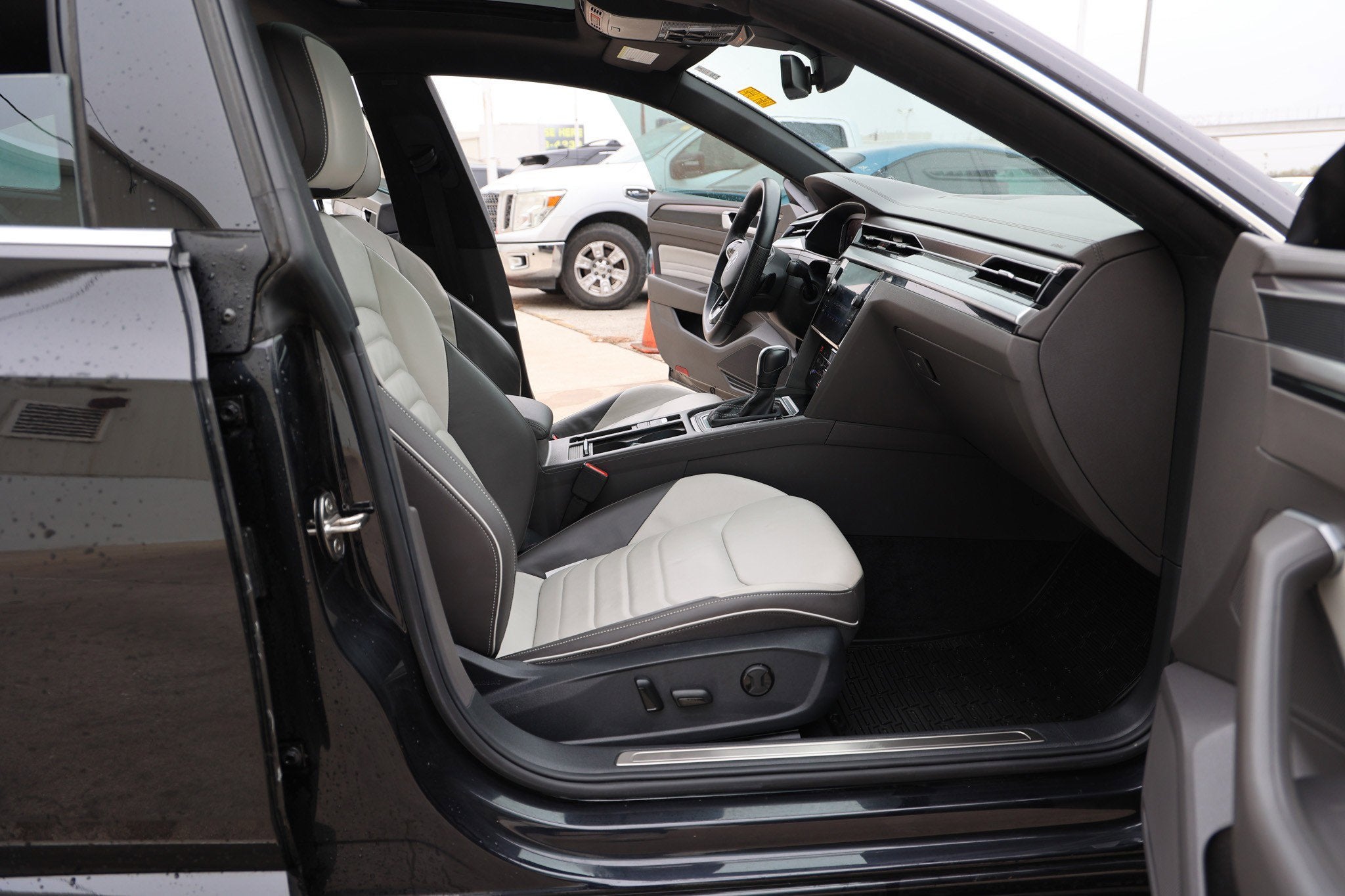 2023 Volkswagen Arteon SEL R-Line