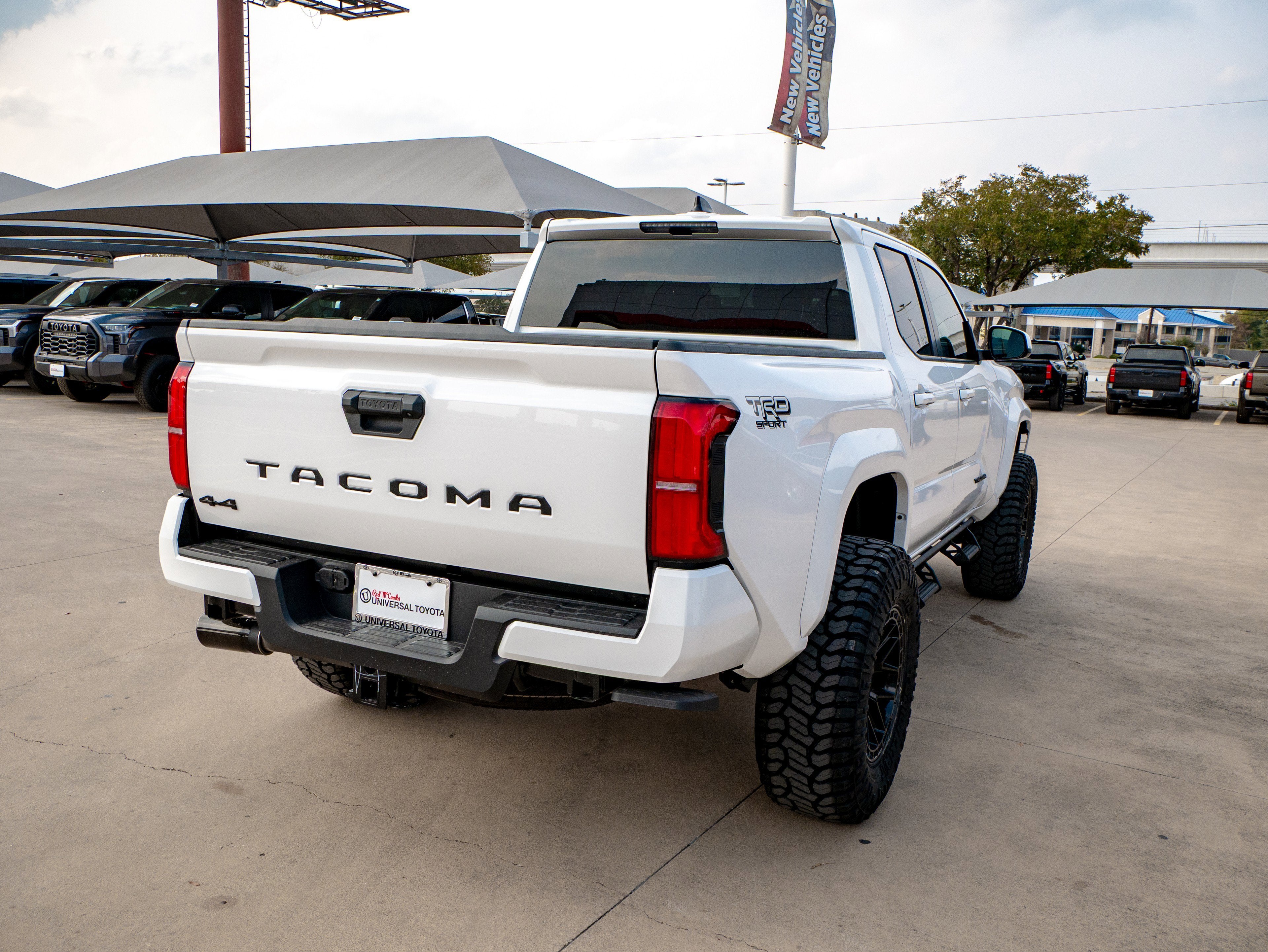 2025 Toyota Tacoma TRD Sport