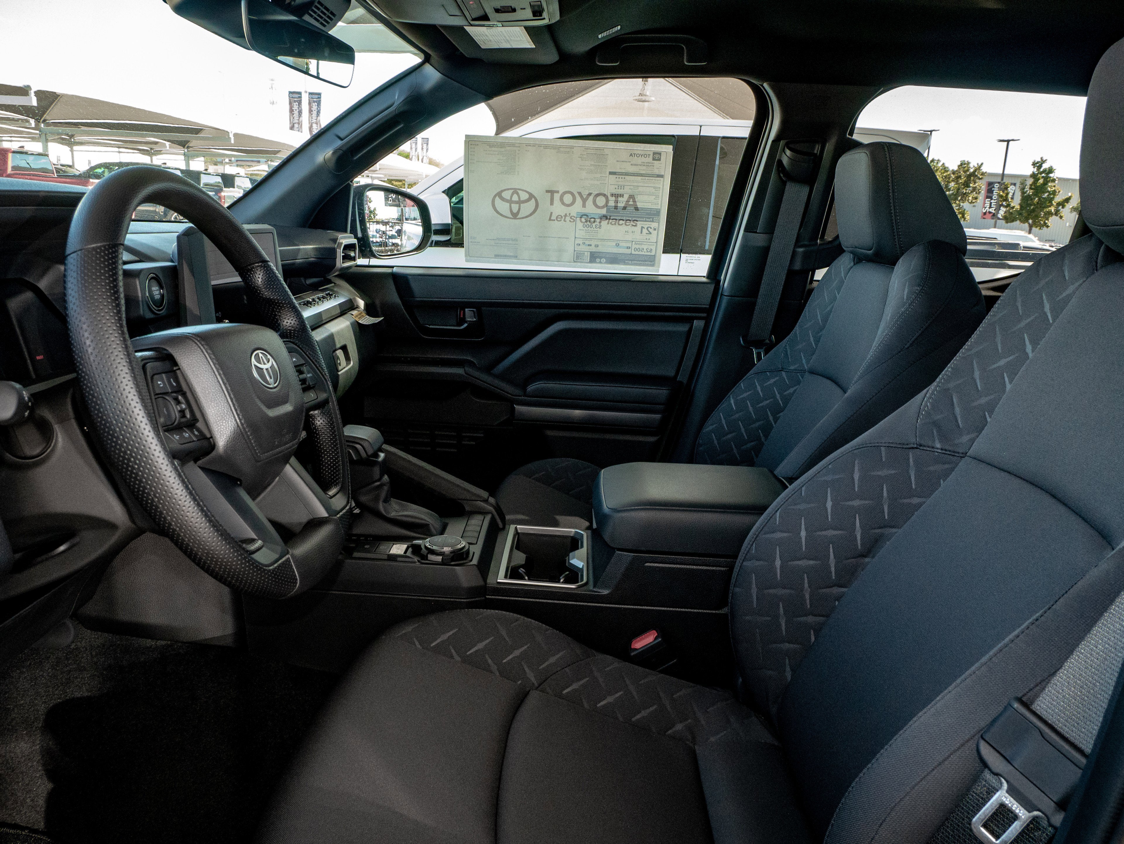 2025 Toyota Tacoma SR5