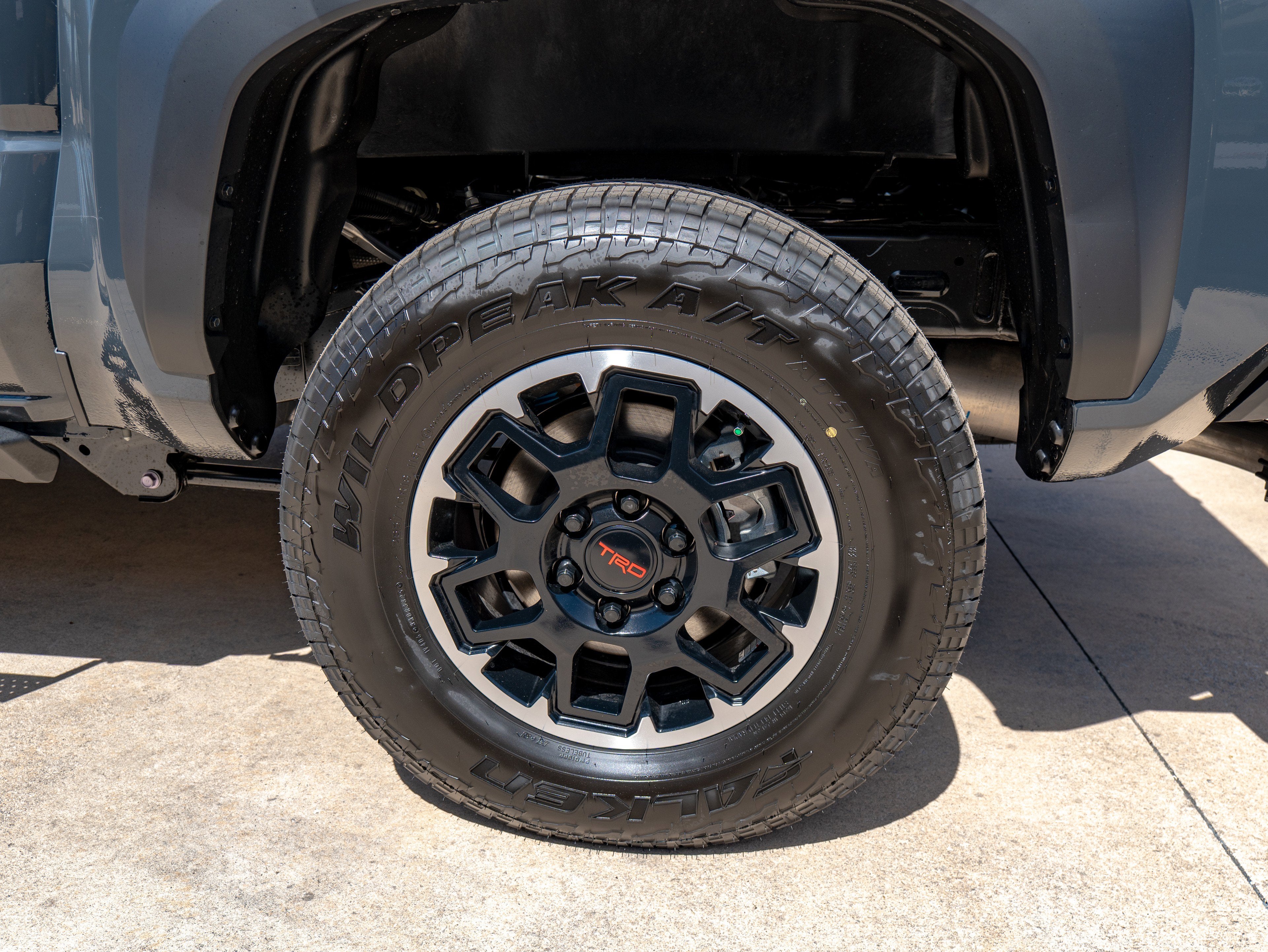 2026 Toyota Tacoma i-FORCE MAX Tacoma TRD Off-Road