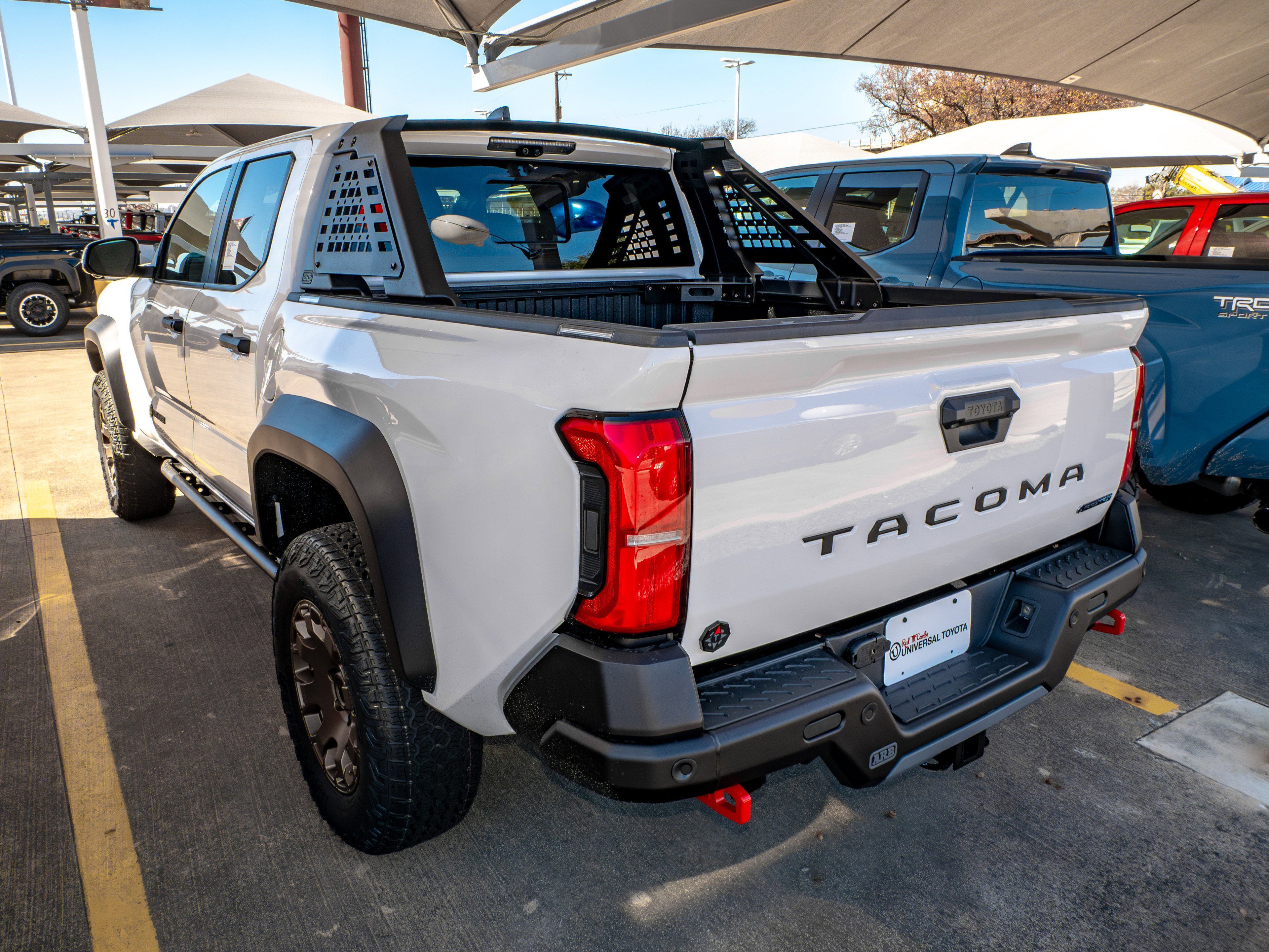 2026 Toyota Tacoma i-FORCE MAX Tacoma Trailhunter