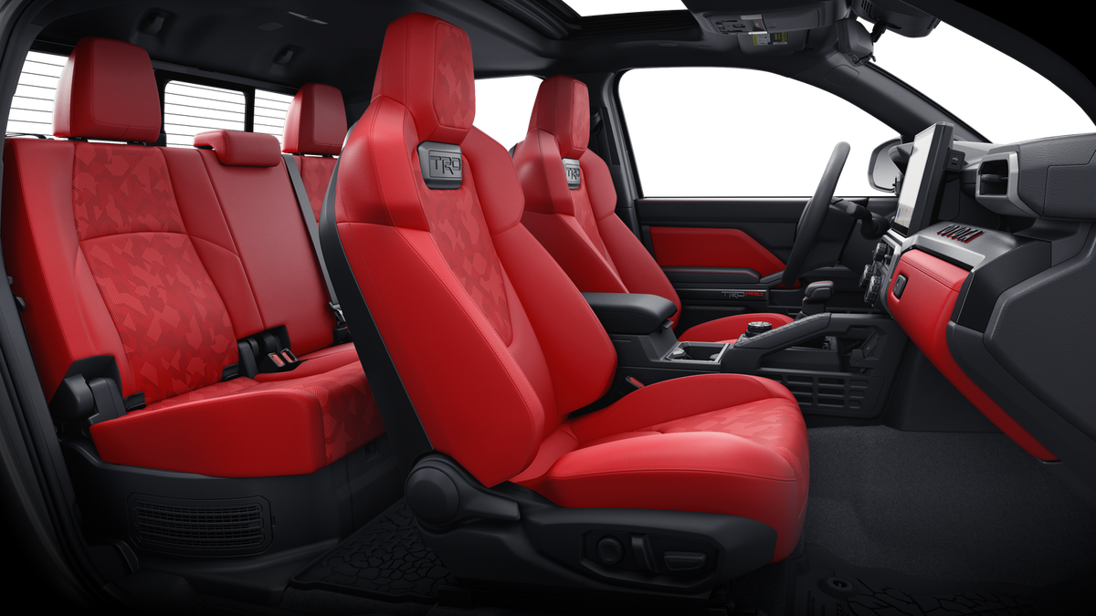 2026 Toyota Tacoma i-FORCE MAX Tacoma TRD Pro