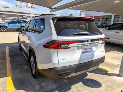 2026 Toyota Grand Highlander Platinum