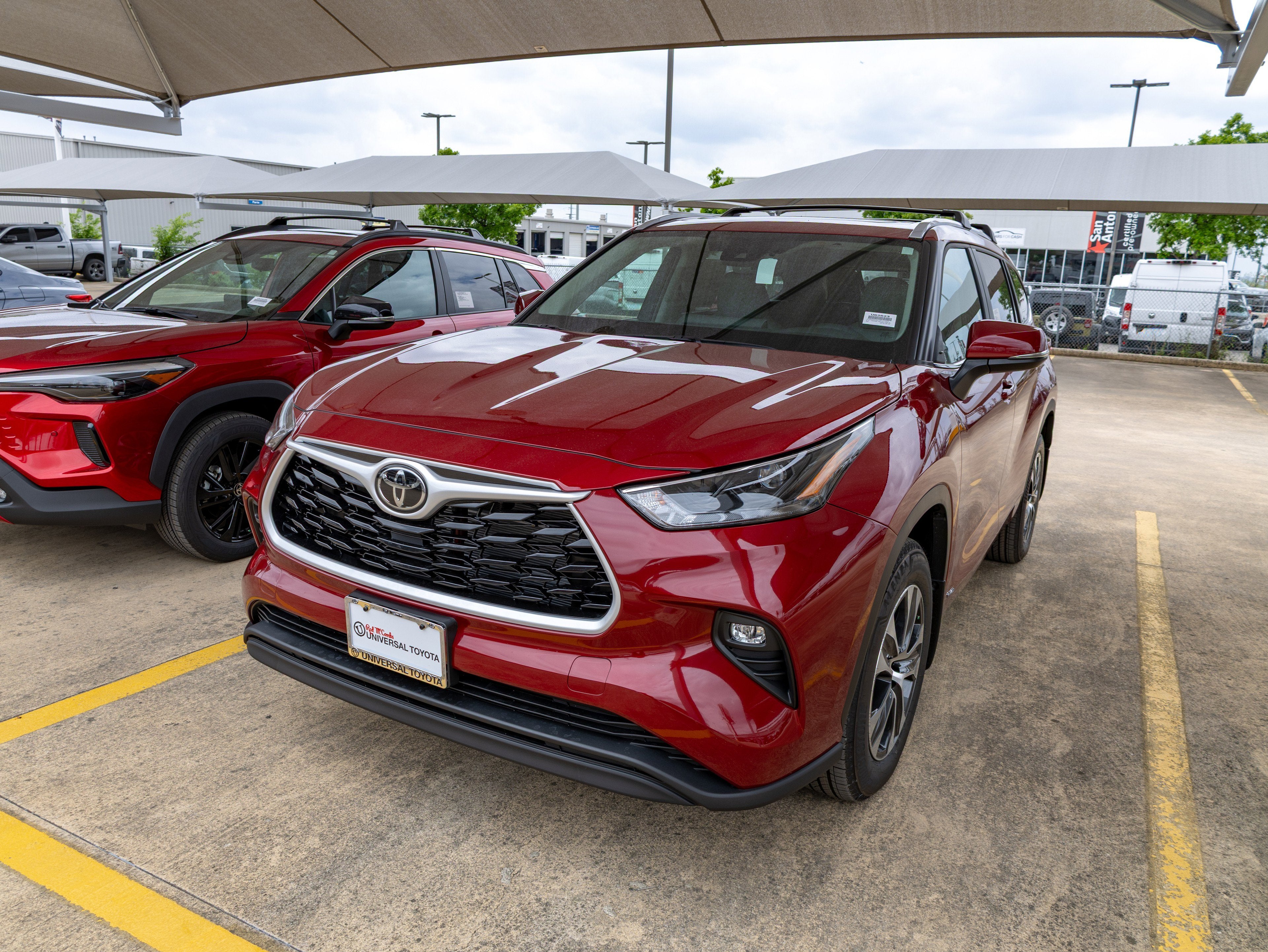 2026 Toyota Highlander Hybrid XLE