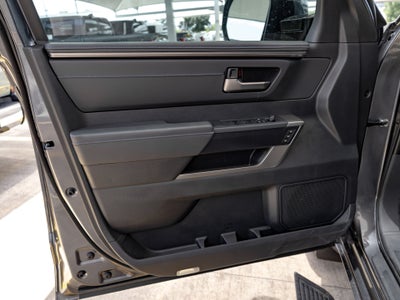 2026 Toyota Tundra i-FORCE MAX Tundra Platinum