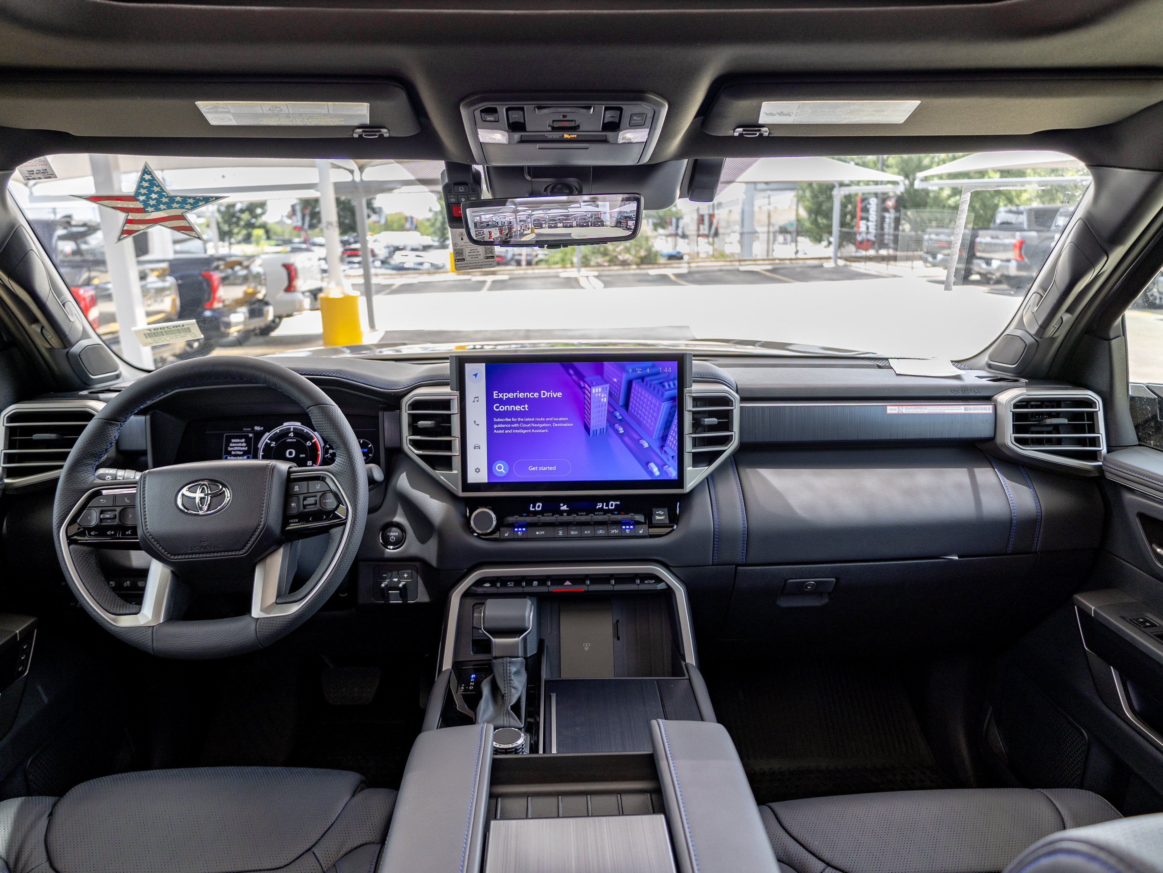 2026 Toyota Tundra i-FORCE MAX Tundra Platinum