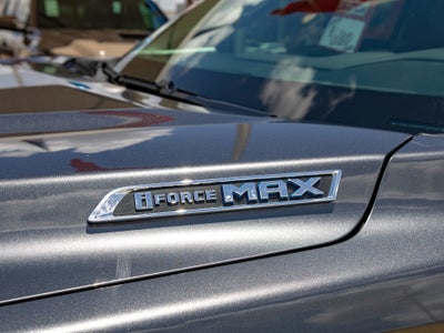 2026 Toyota Tundra i-FORCE MAX Tundra Platinum