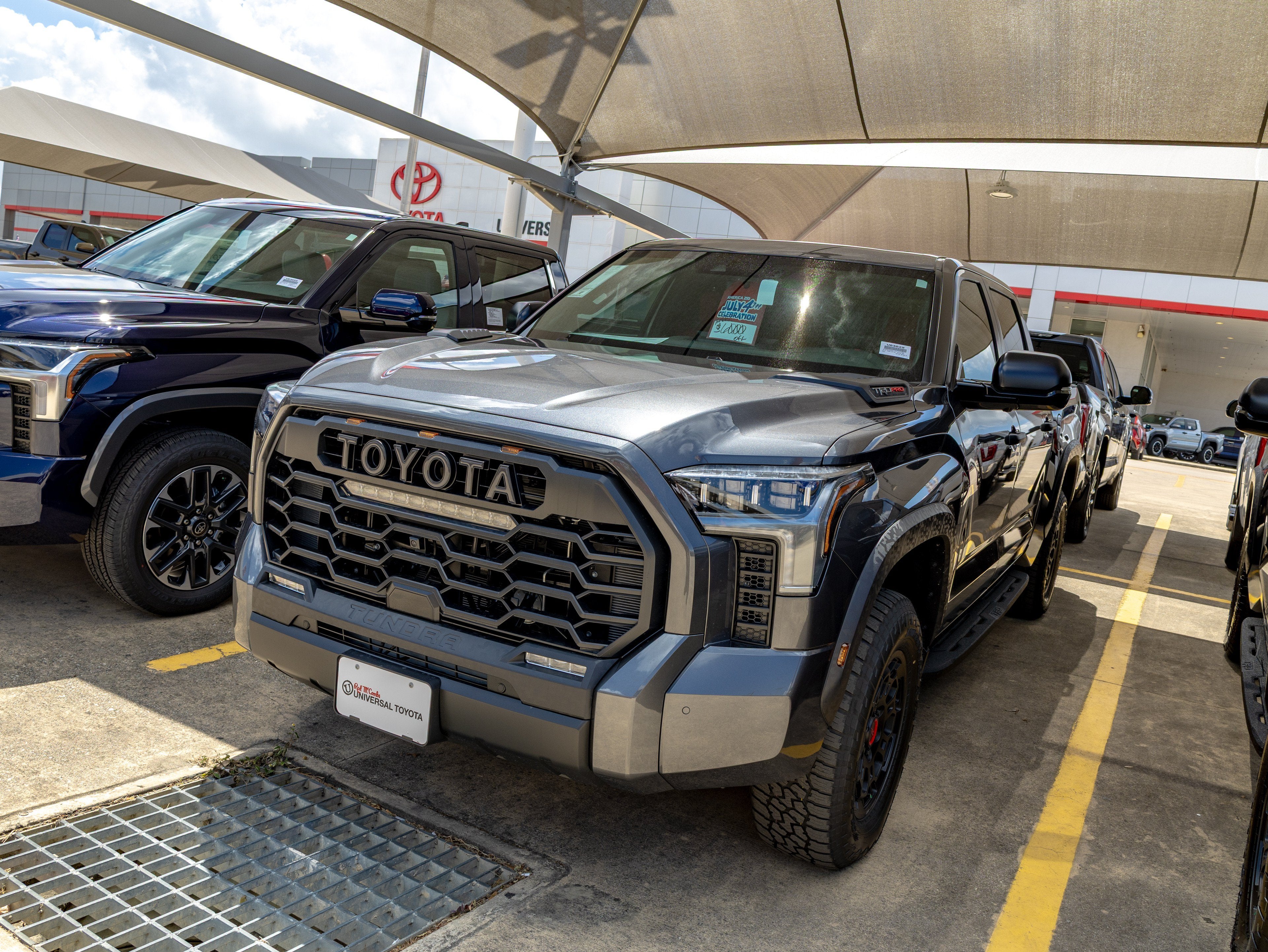 2026 Toyota Tundra i-FORCE MAX Tundra TRD Pro