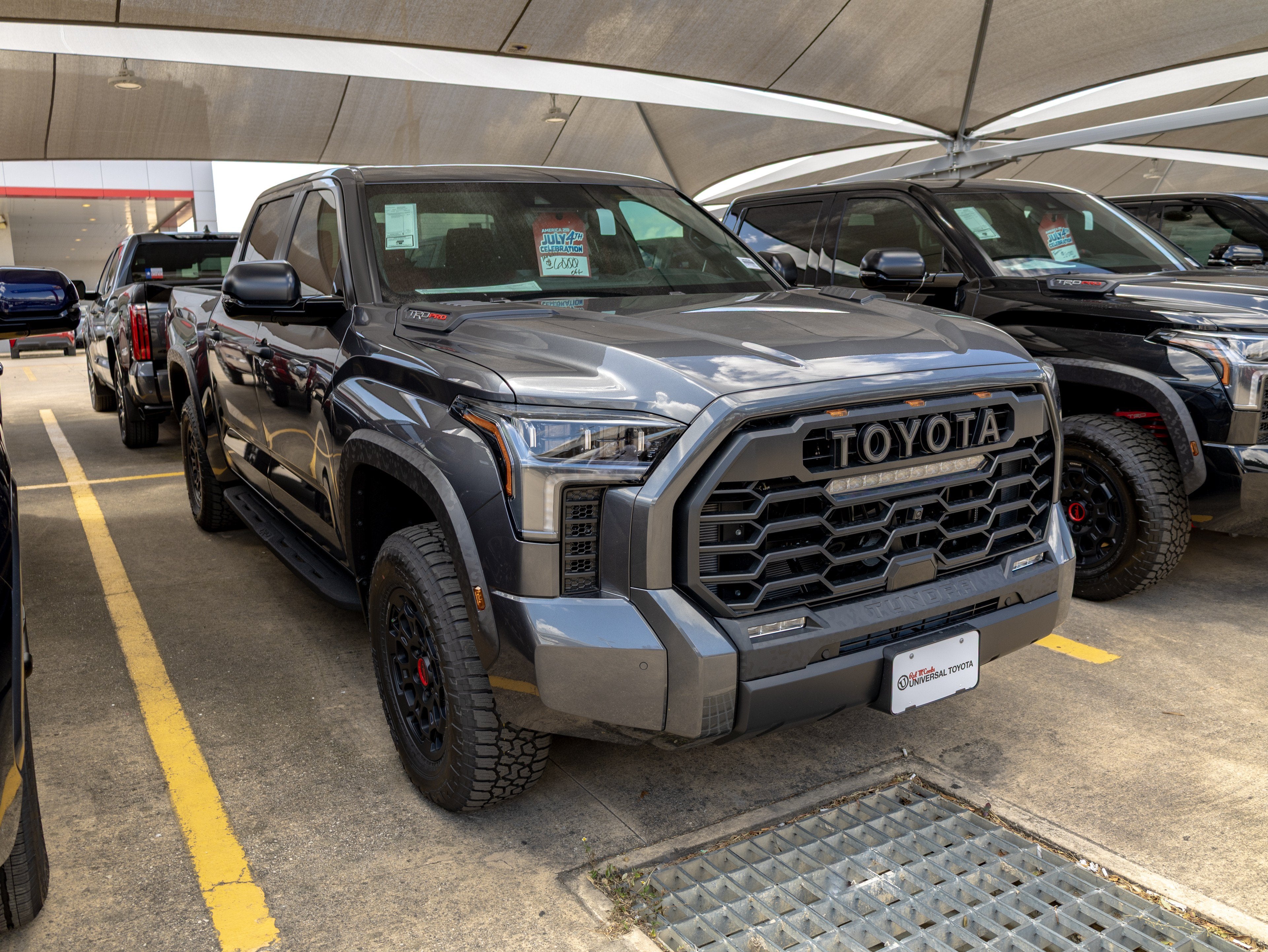 2026 Toyota Tundra i-FORCE MAX Tundra TRD Pro