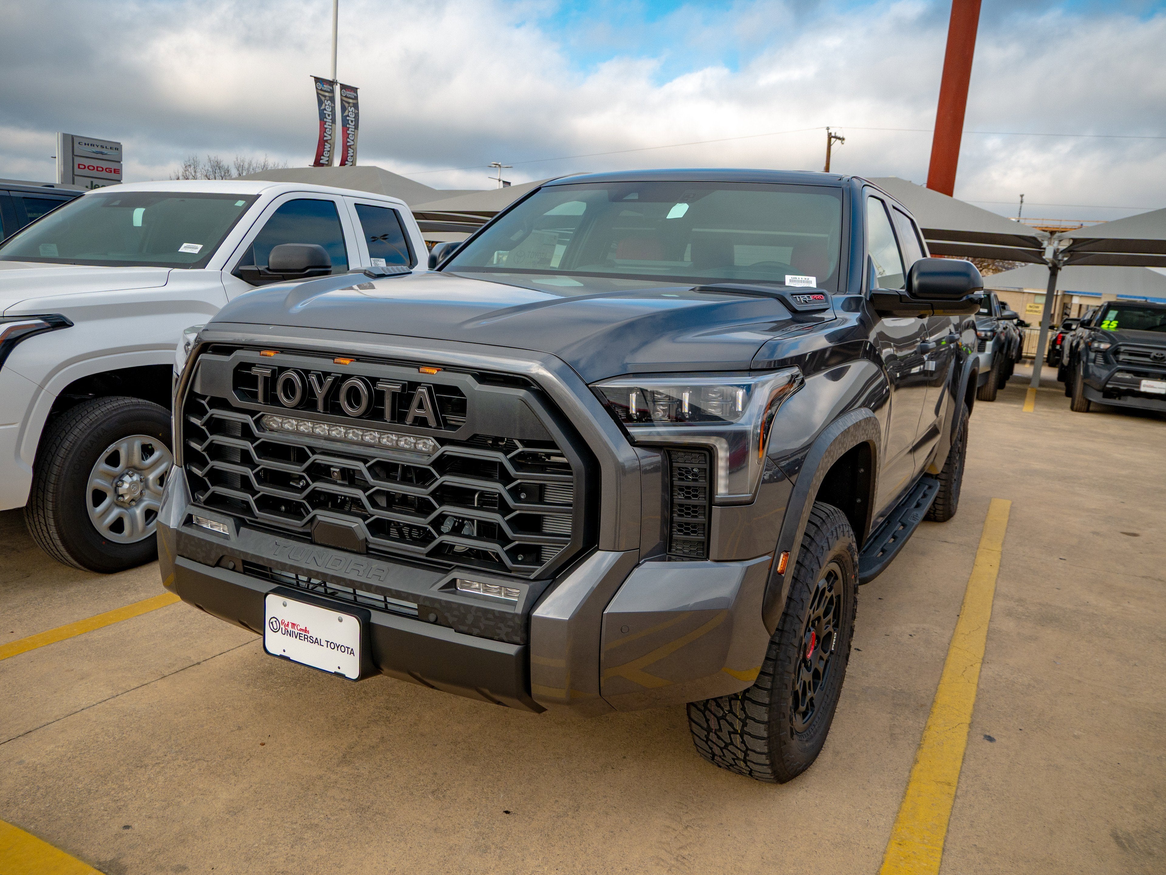 2026 Toyota Tundra i-FORCE MAX Tundra TRD Pro