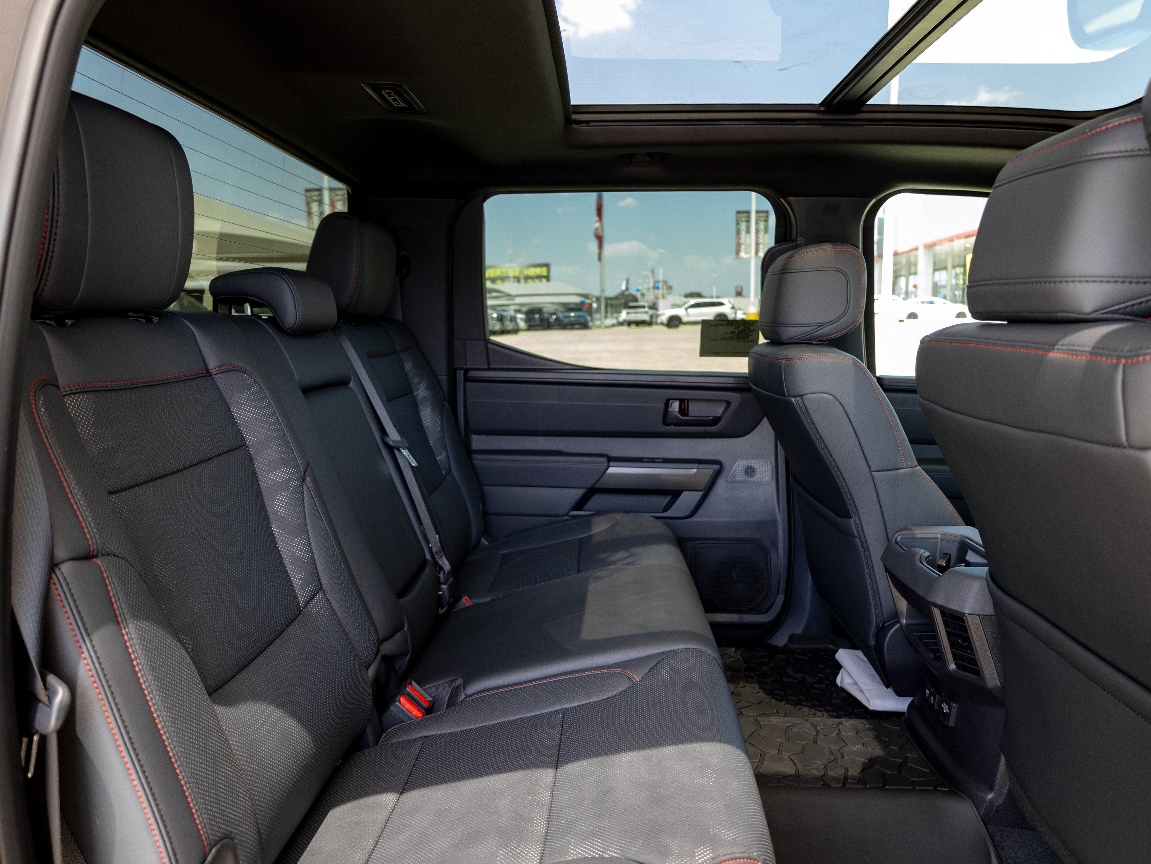 2026 Toyota Tundra i-FORCE MAX Tundra TRD Pro