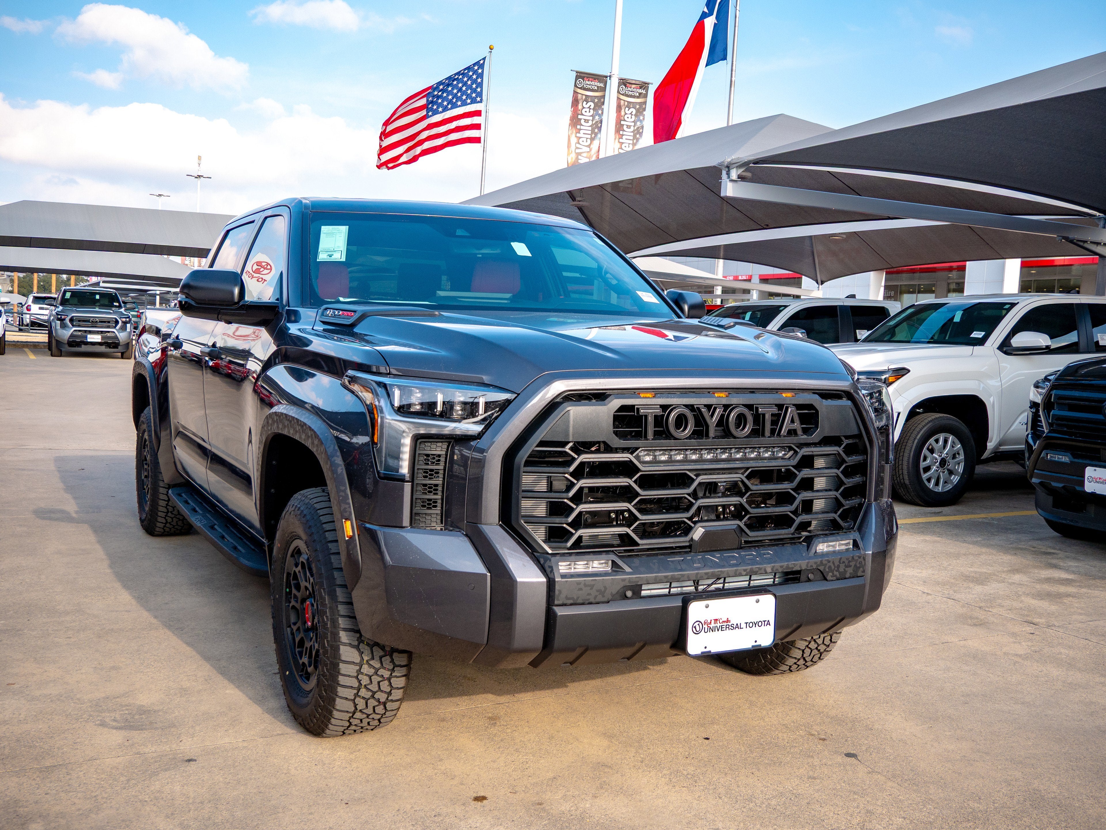 2026 Toyota Tundra i-FORCE MAX Tundra TRD Pro