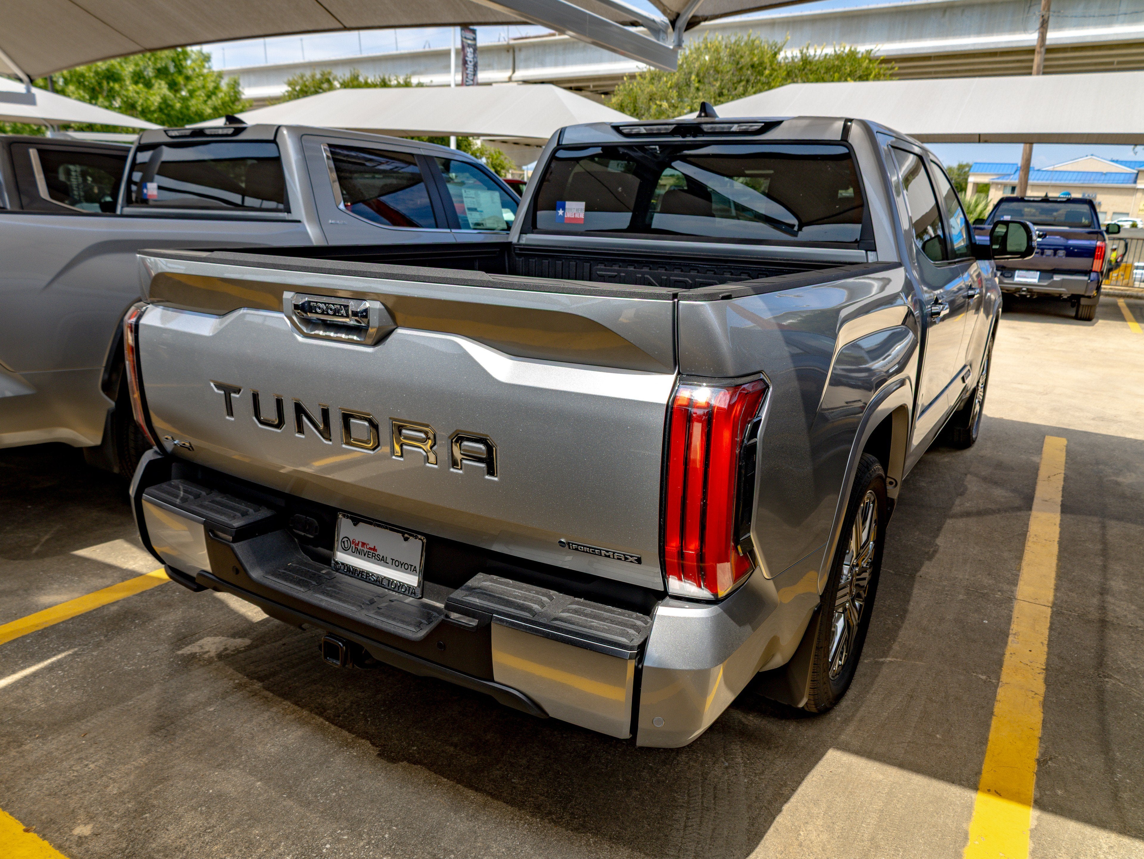 2026 Toyota Tundra i-FORCE MAX Tundra Capstone