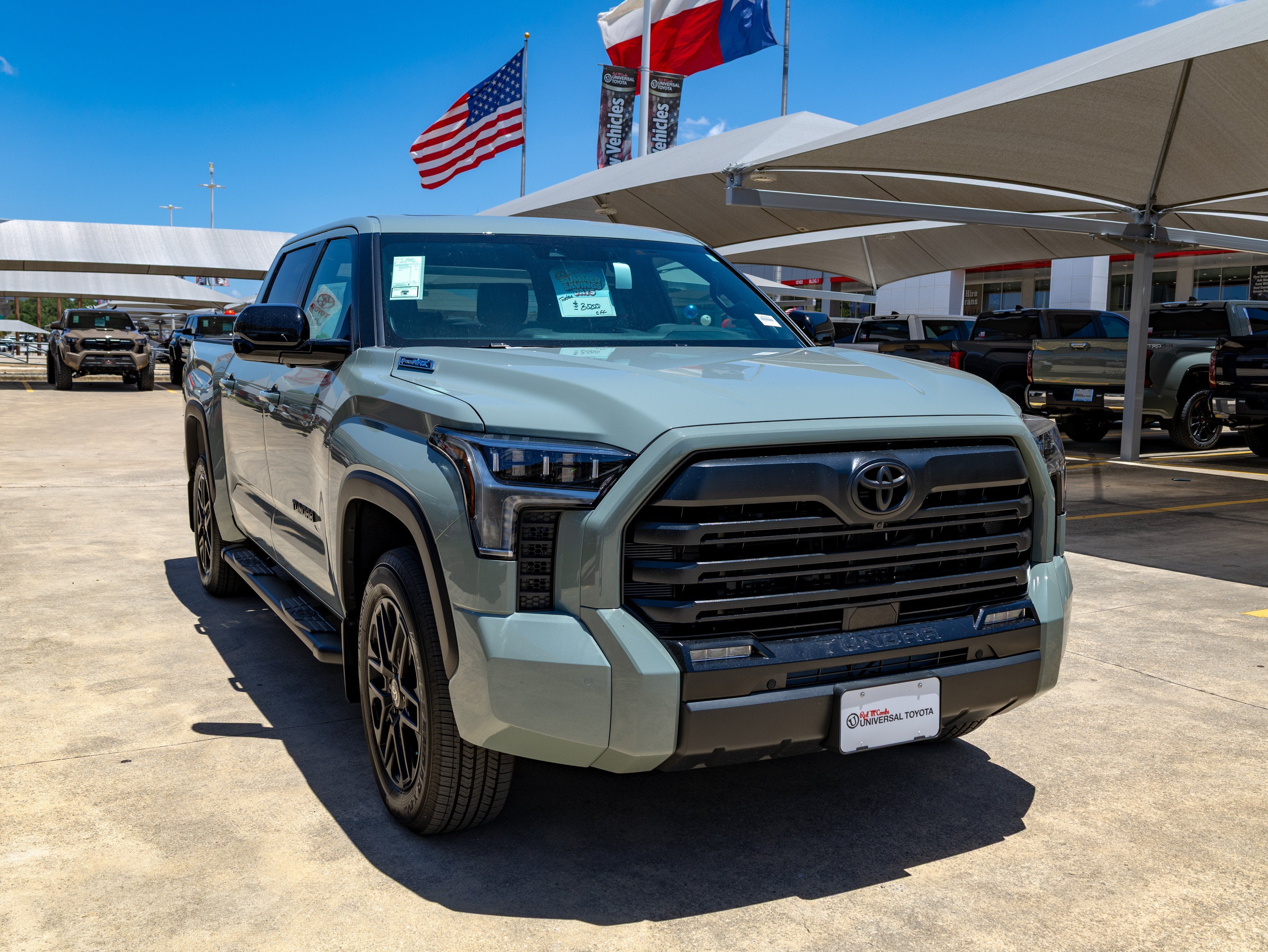 2026 Toyota Tundra i-FORCE MAX Tundra Limited