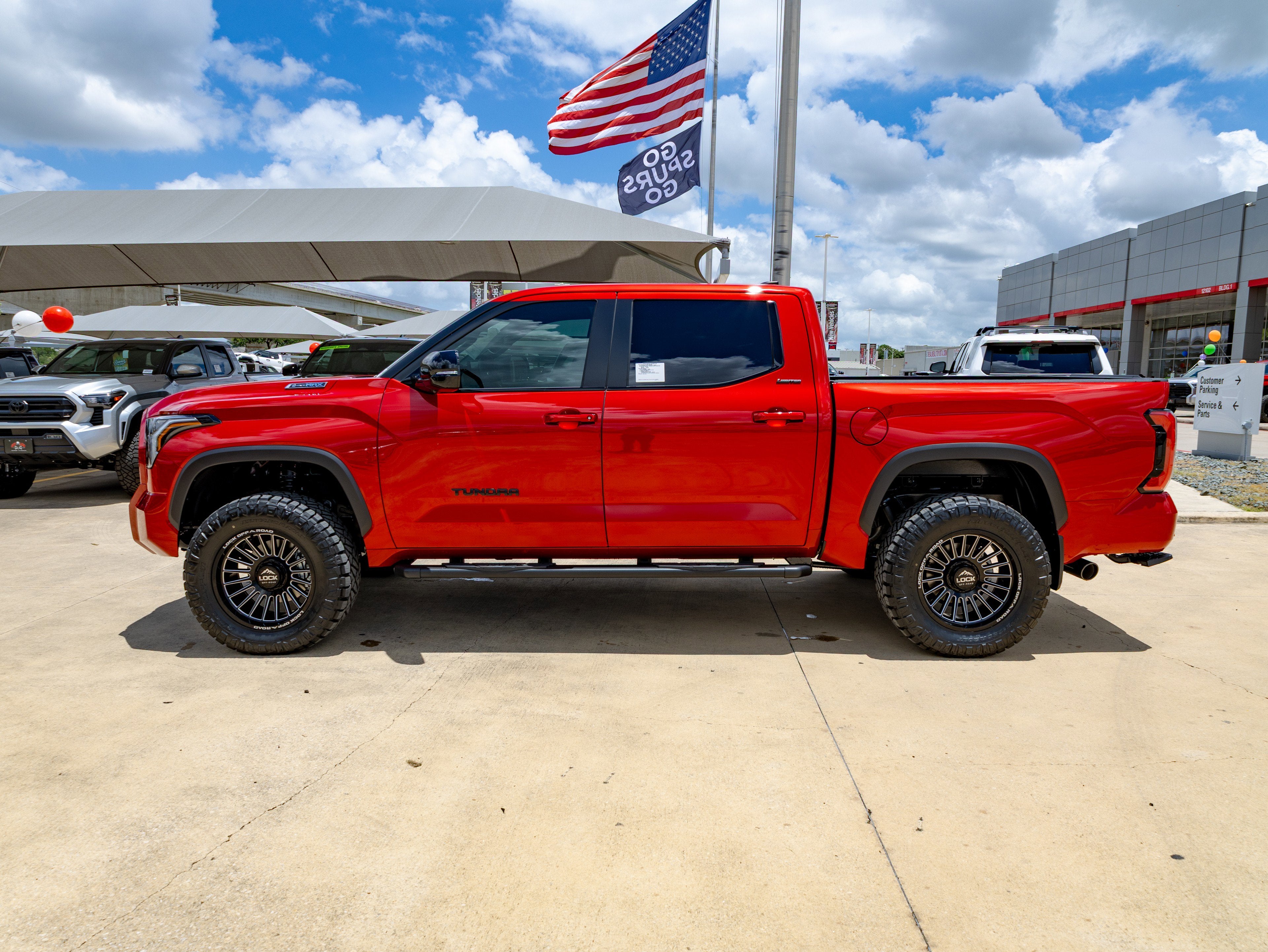 2026 Toyota Tundra i-FORCE MAX Tundra Limited