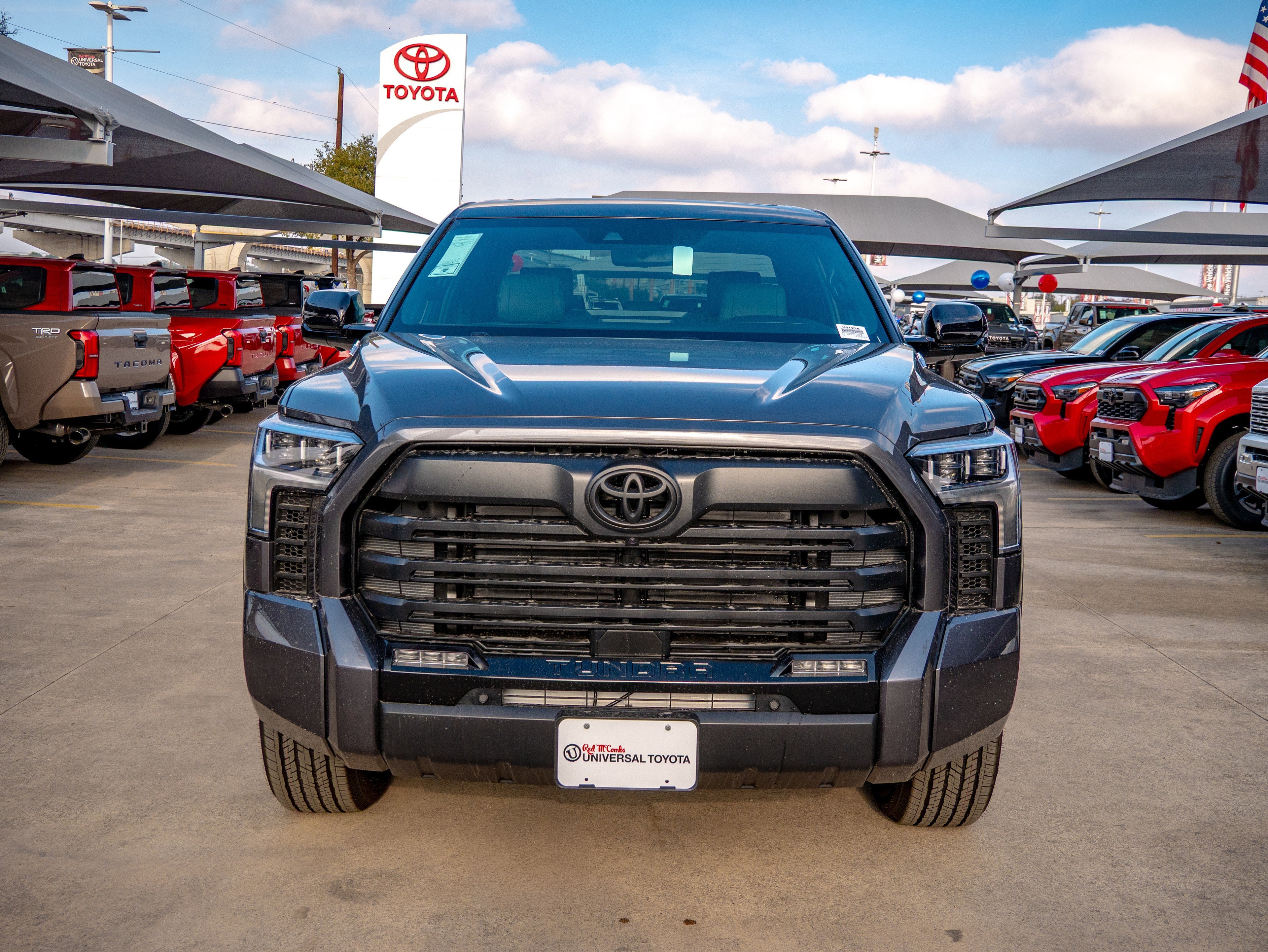 2026 Toyota Tundra i-FORCE MAX Tundra Limited