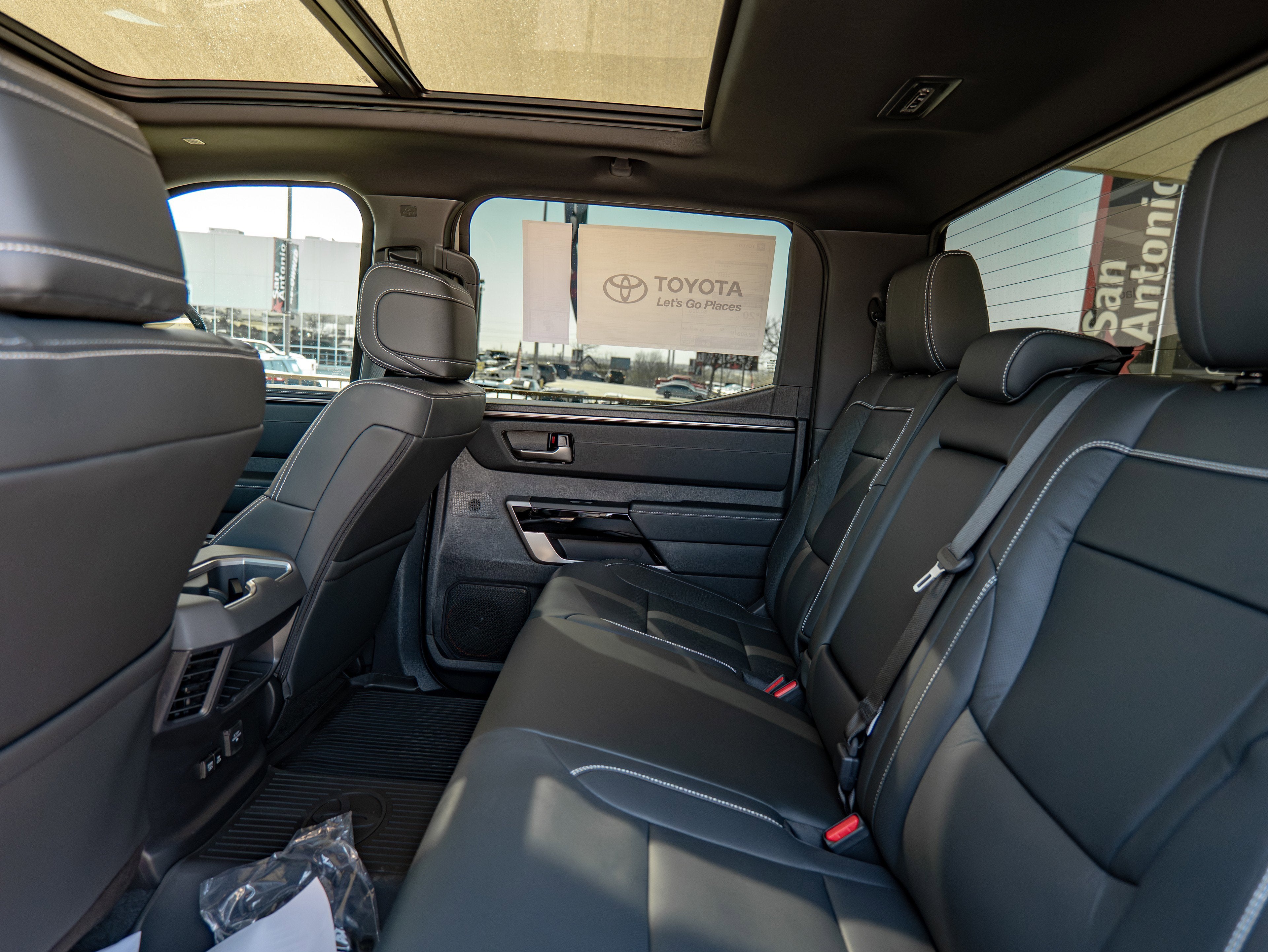 2026 Toyota Tundra i-FORCE MAX Tundra Limited