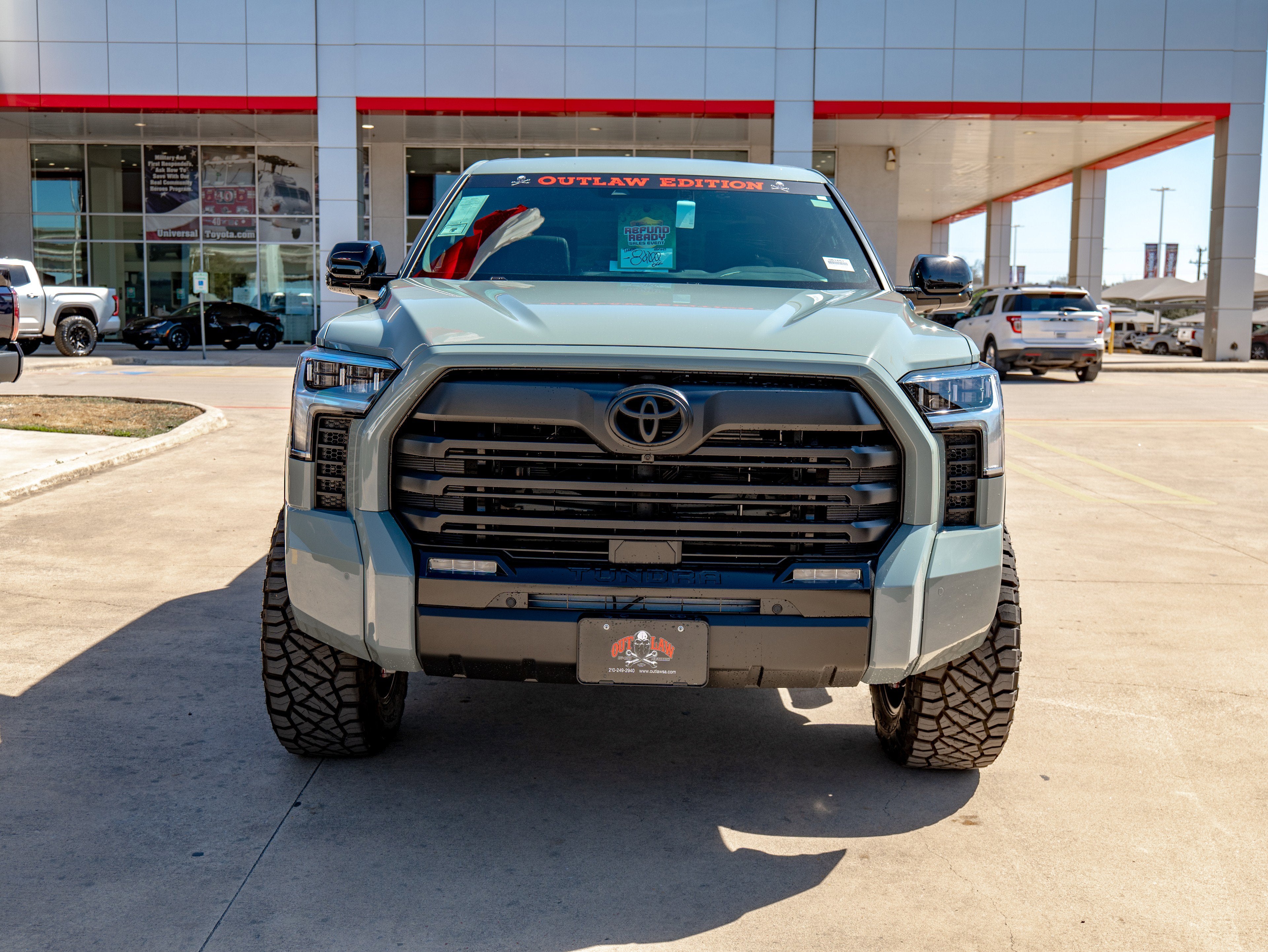 2026 Toyota Tundra i-FORCE MAX Tundra Limited