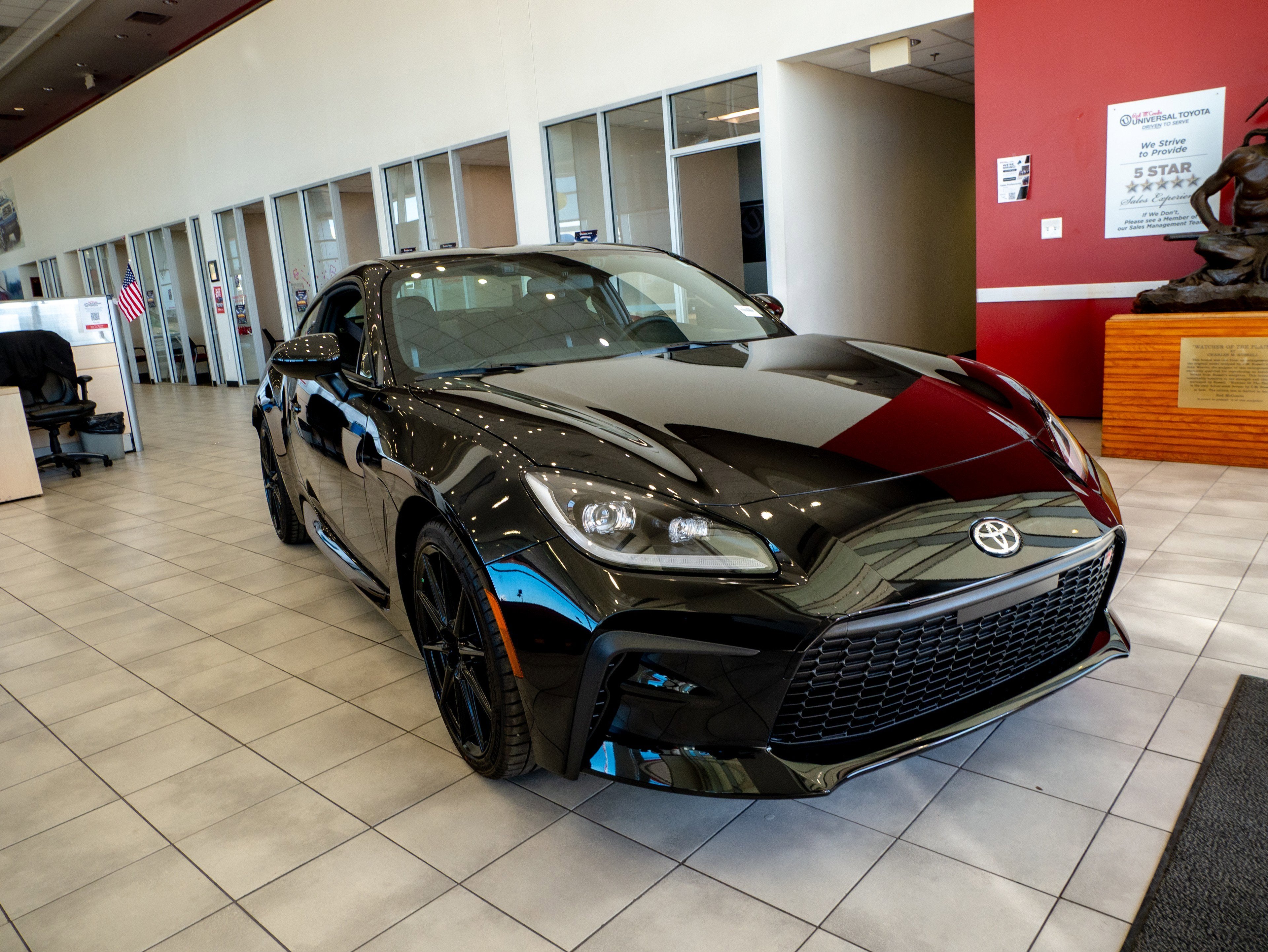 2026 Toyota GR86 Premium MT