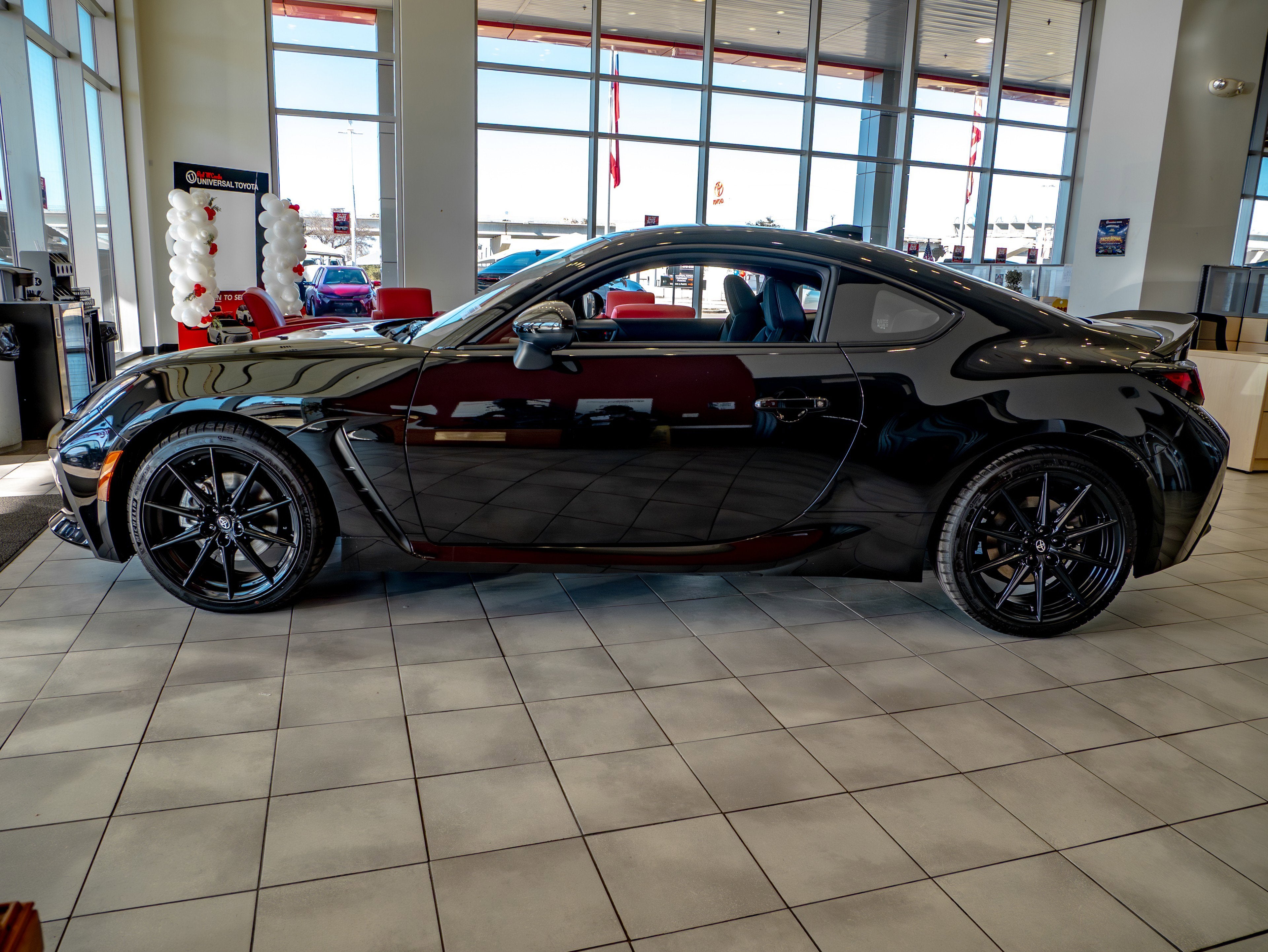 2026 Toyota GR86 Premium MT