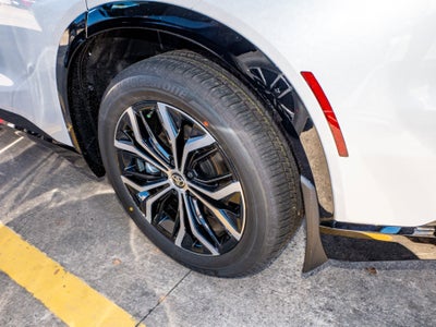 2025 Toyota Toyota Crown Signia XLE