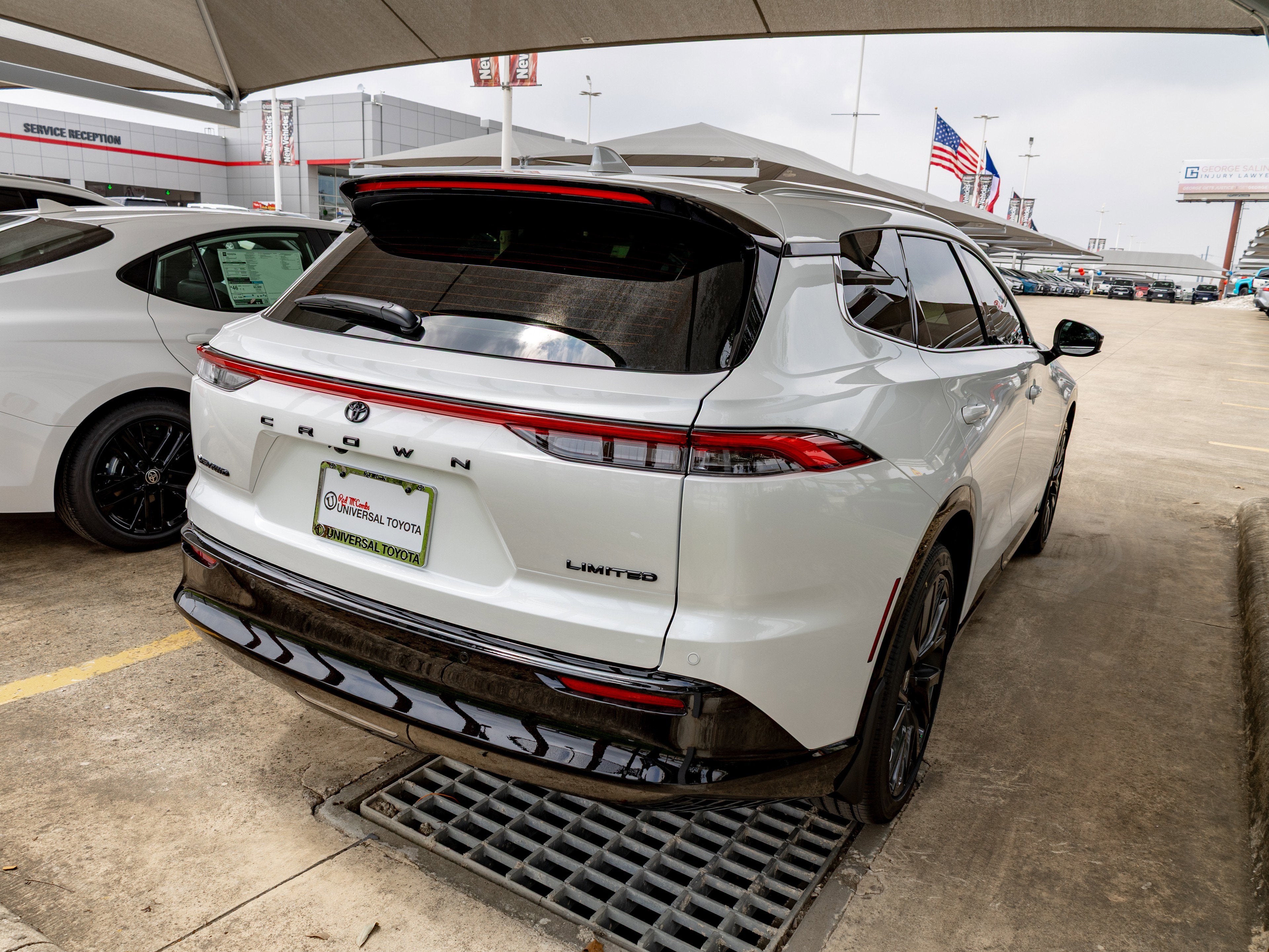 2026 Toyota Toyota Crown Signia Limited