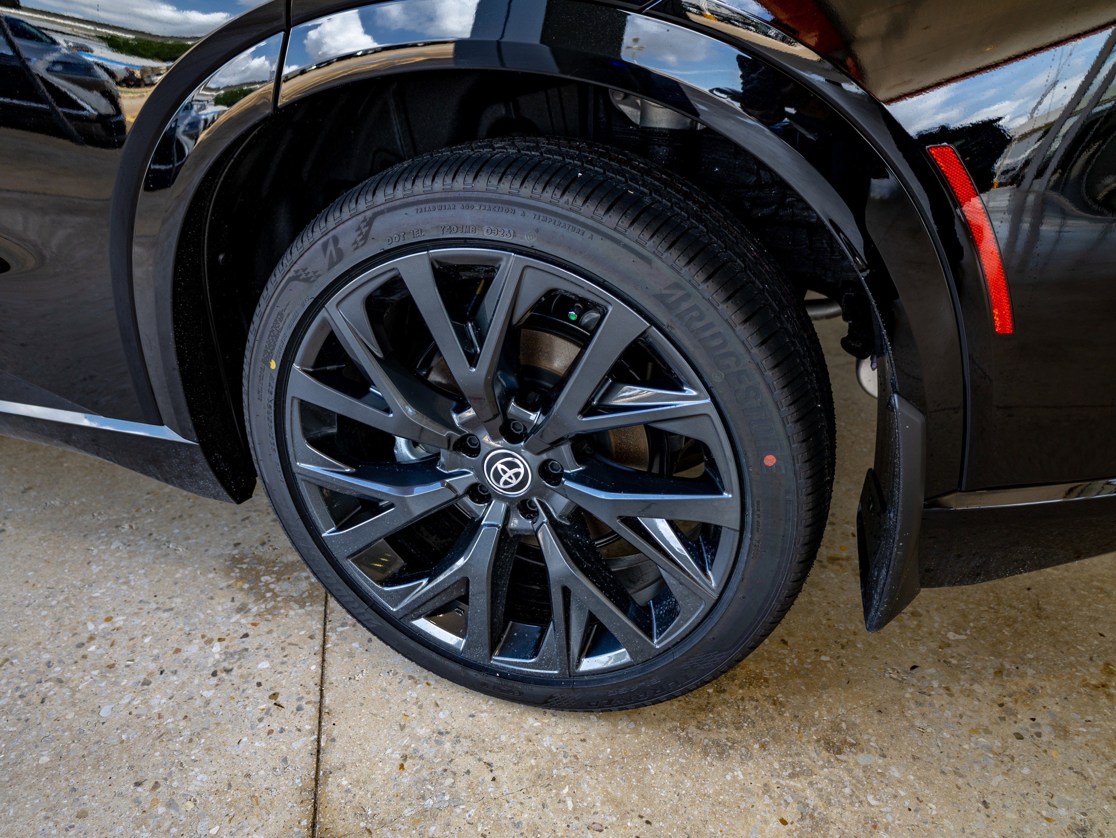 2026 Toyota Toyota Crown Signia Limited