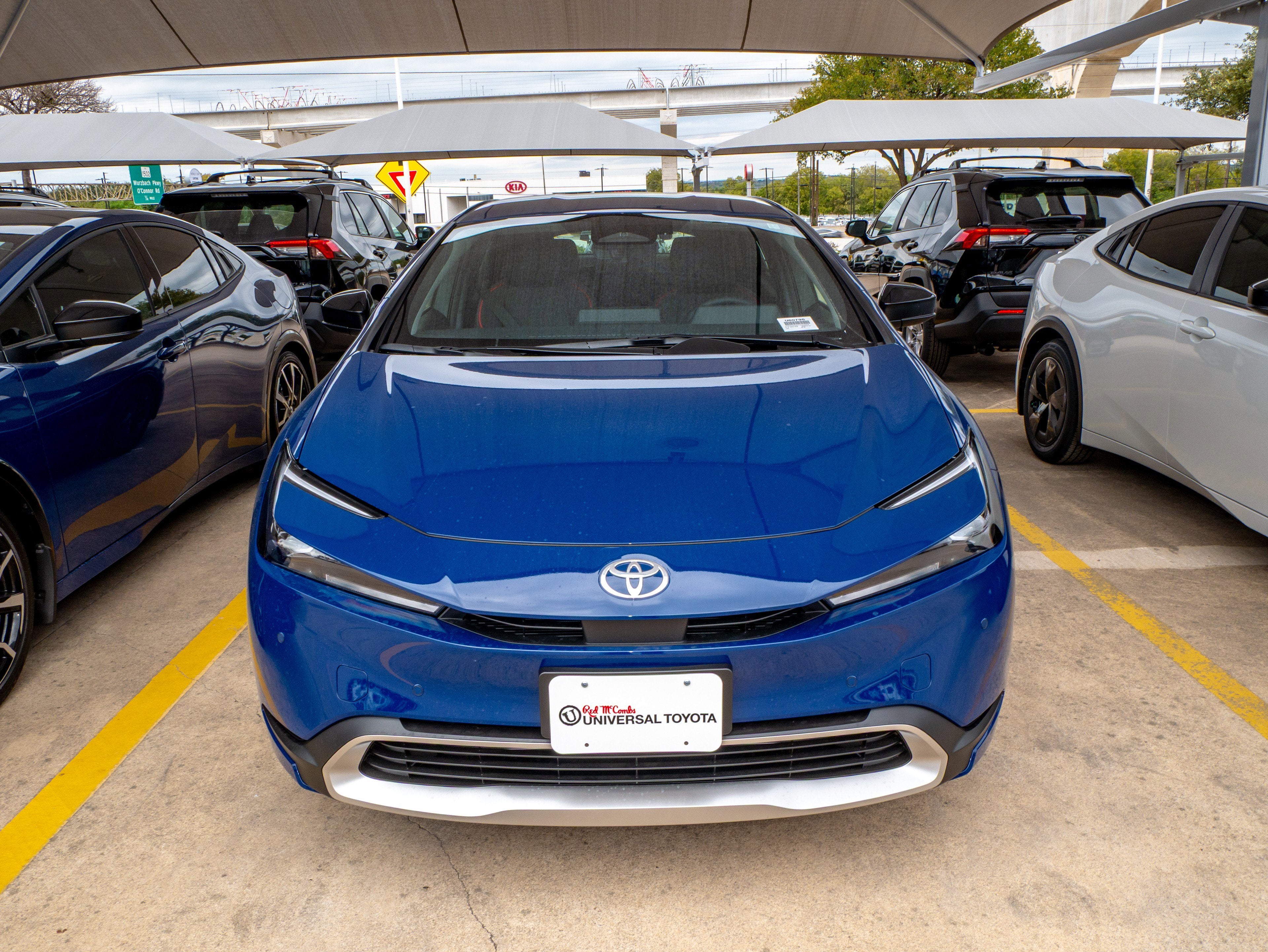 2026 Toyota Prius Plug-in Hybrid SE