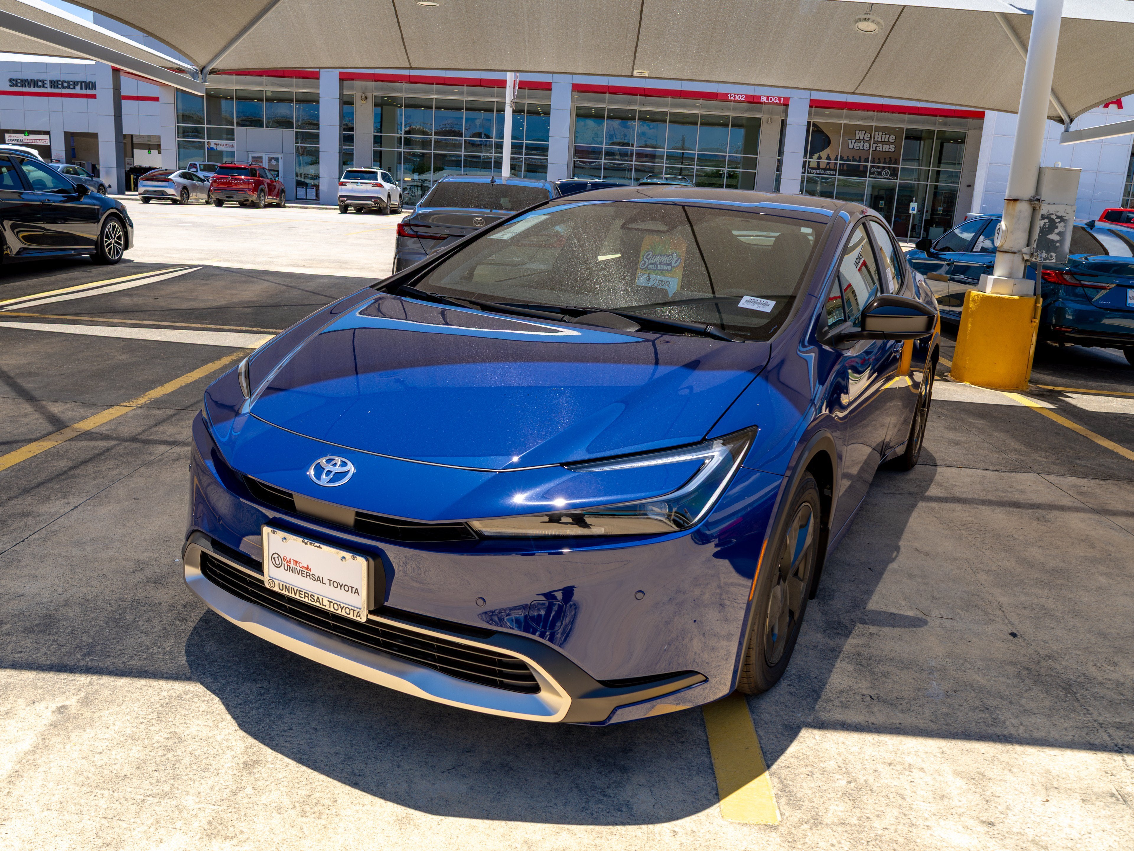 2026 Toyota Prius Plug-in Hybrid SE