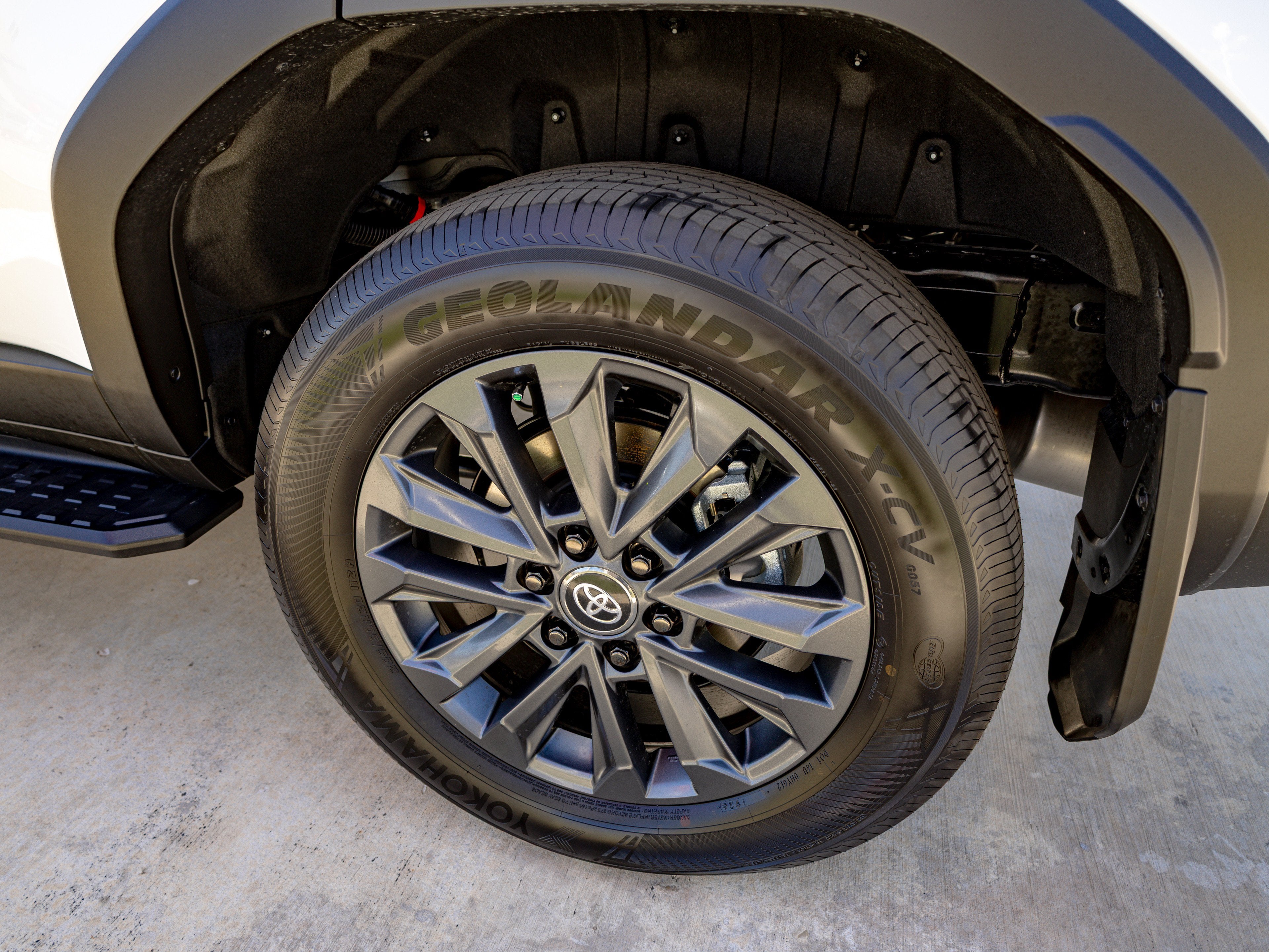 2027 Toyota Land Cruiser Base