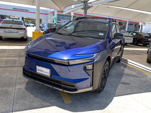 2026 Toyota bZ Woodland Base