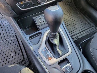 2018 Jeep Cherokee Latitude Tech Connect