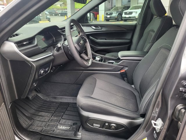 2025 Jeep Grand Cherokee L Laredo X